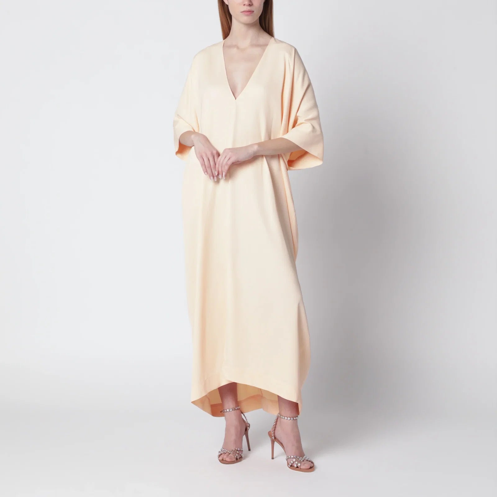 Alberta Ferretti Long pink caftan dress with V-neck