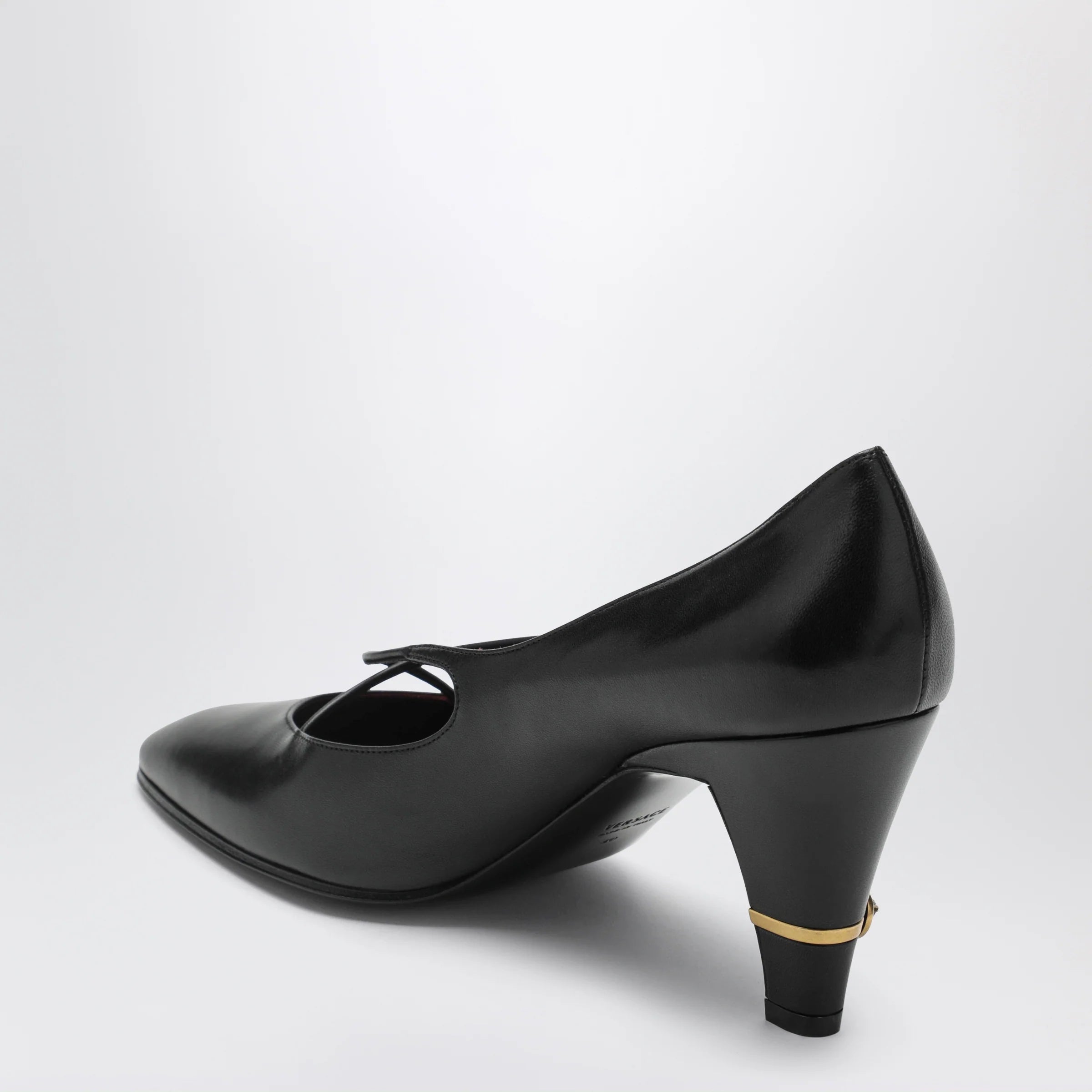 Versace Giulietta pumps in black leather