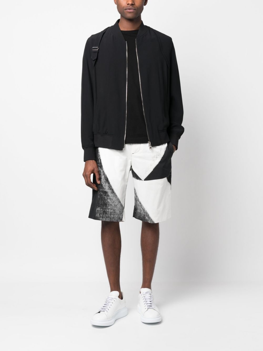 Pantallona të shkurtra bermuda prej pambuku me print abstrakt Alexander McQueen