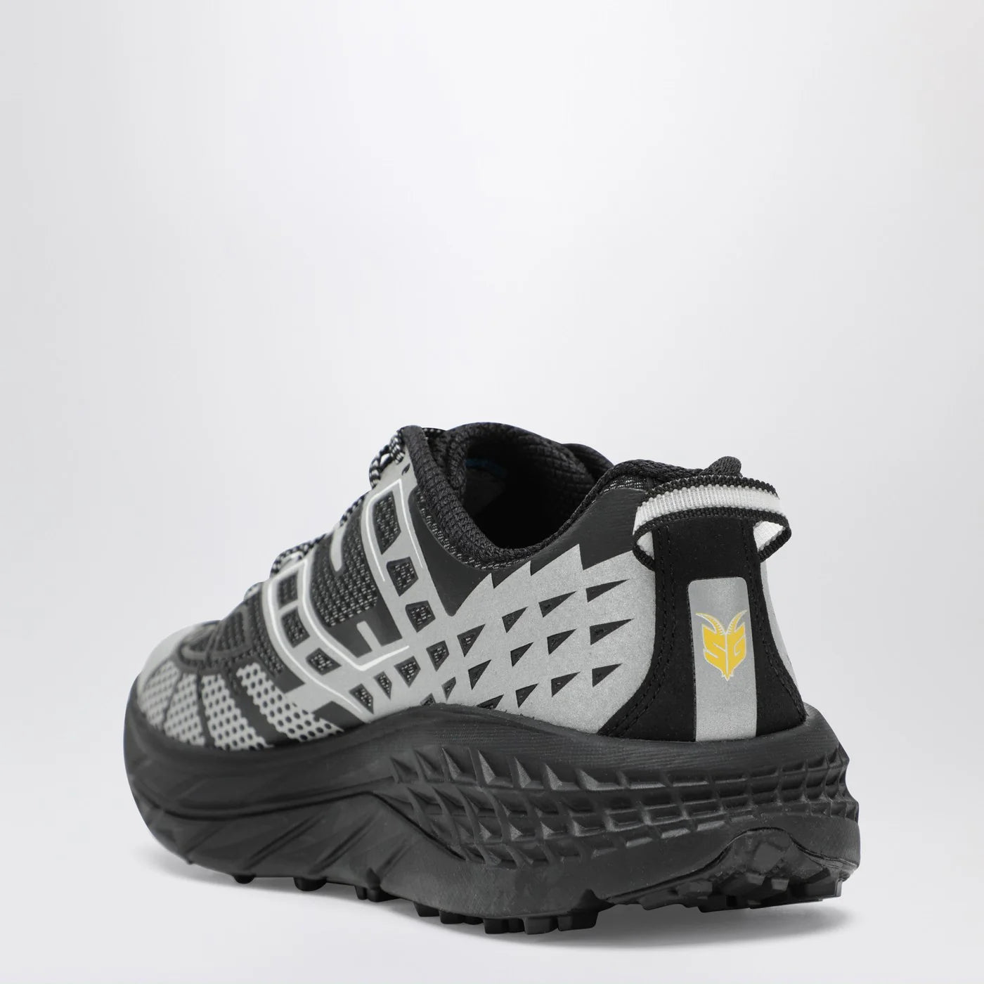Hoka One One Speedgoat 2 Sneakers in Black/Stardust