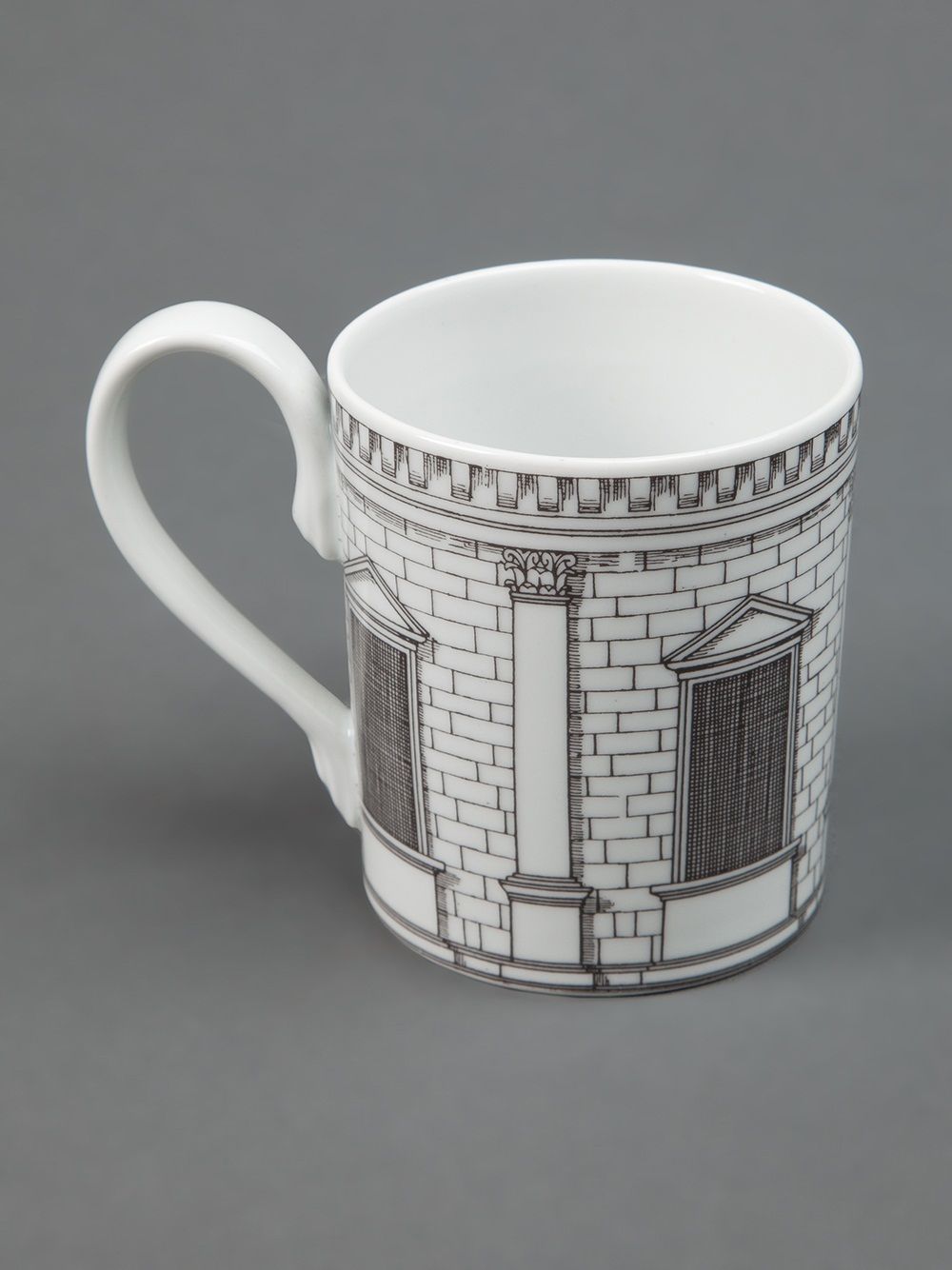 Filxhan Fornasetti Arkitekturë