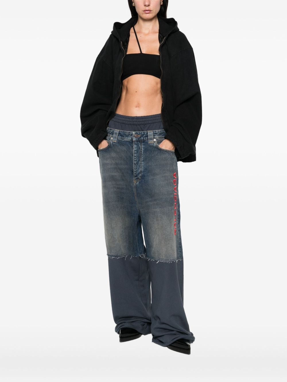 Xhaketë Balenciaga me kapuç dhe zinxhir