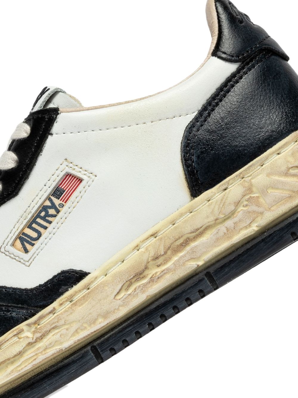 Atlete AUTRY X MAISON MIHARA YASUHIRO të Bardha