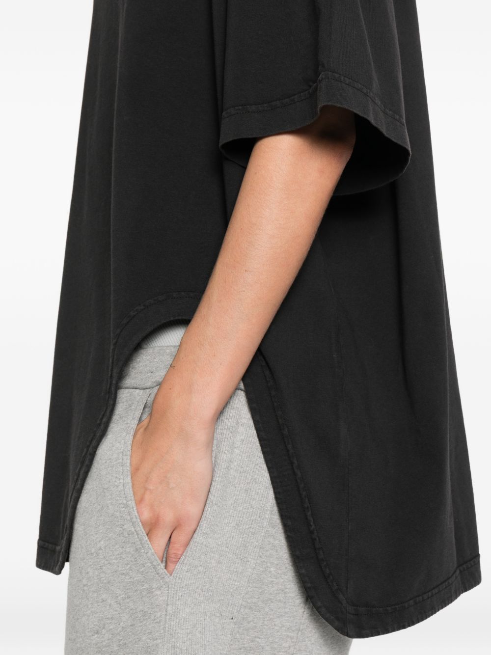 The Attico T-shirt / Polo e Zezë