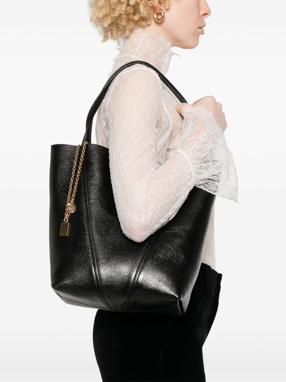 Chloé Spin Tote Bag In Grained Leather