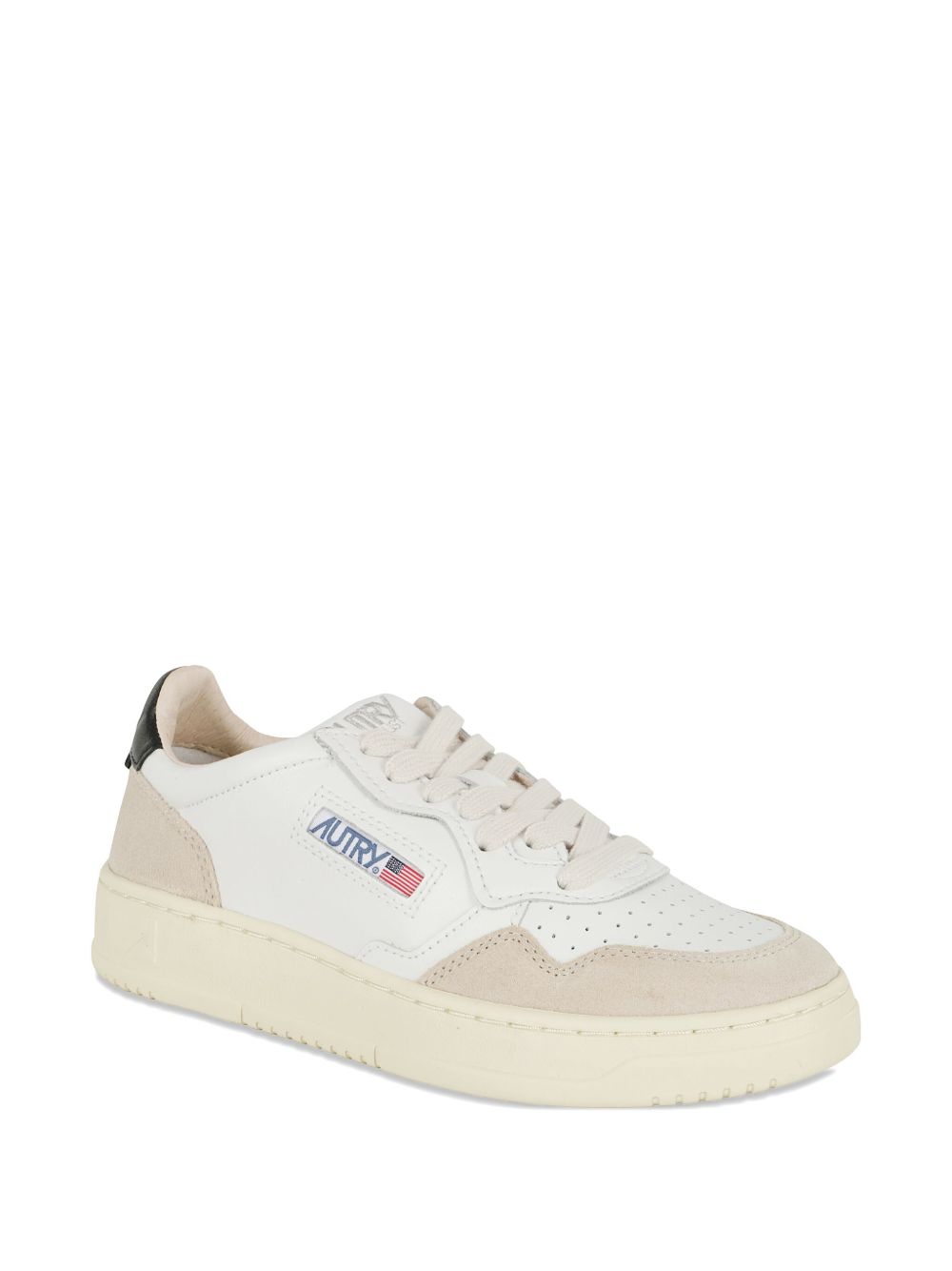 Autry Medalist Low Leather Sneakers