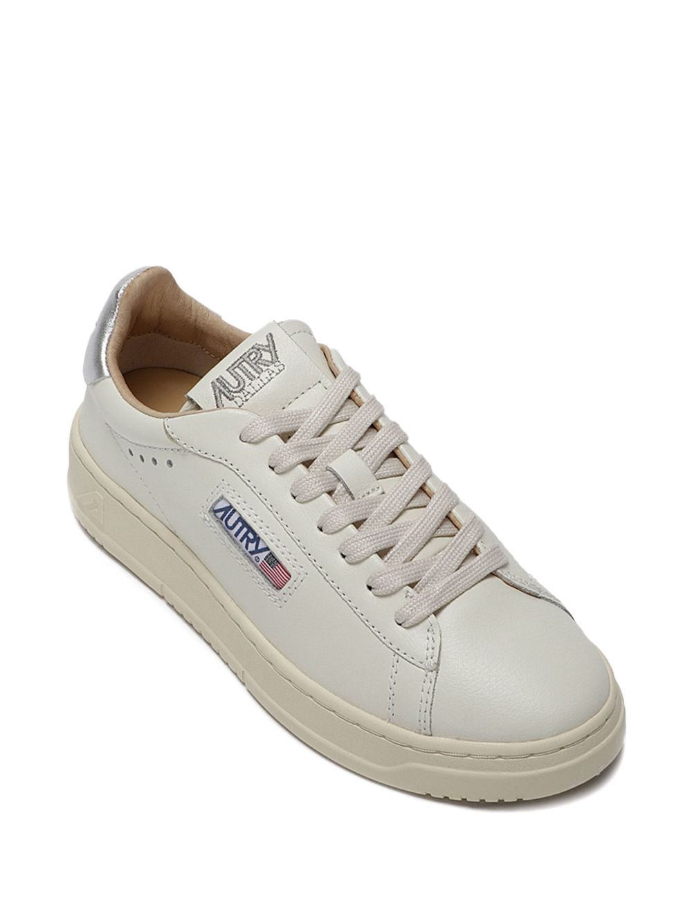 Autry Medalist Low Leather Sneakers