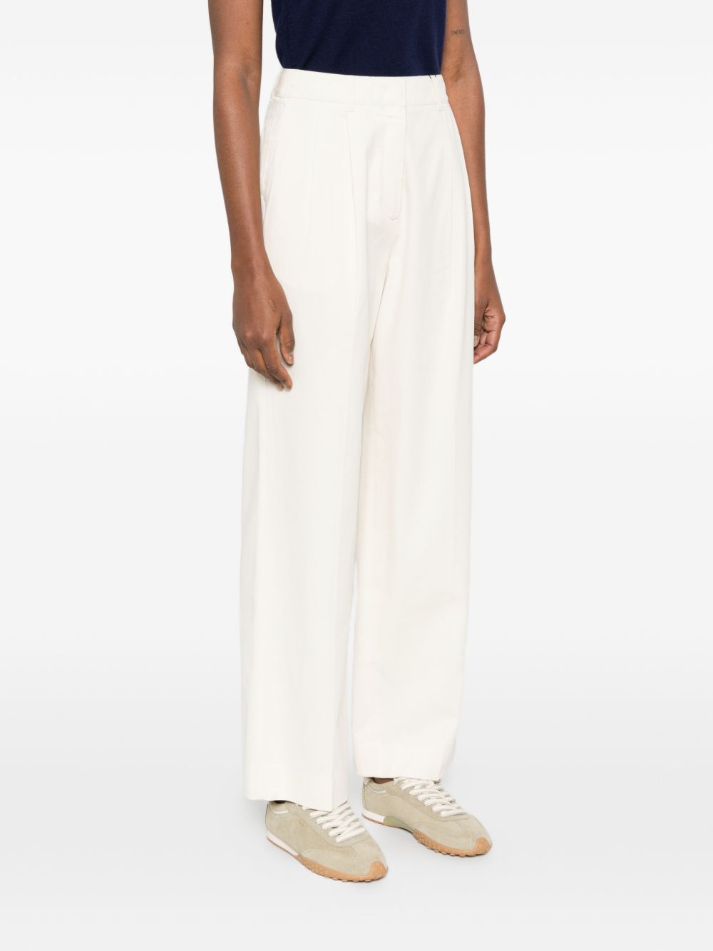 Dunst Cotton blend chino trousers