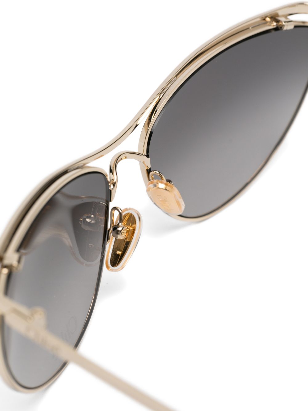 Chloé Chloé These glasses come with a protective case