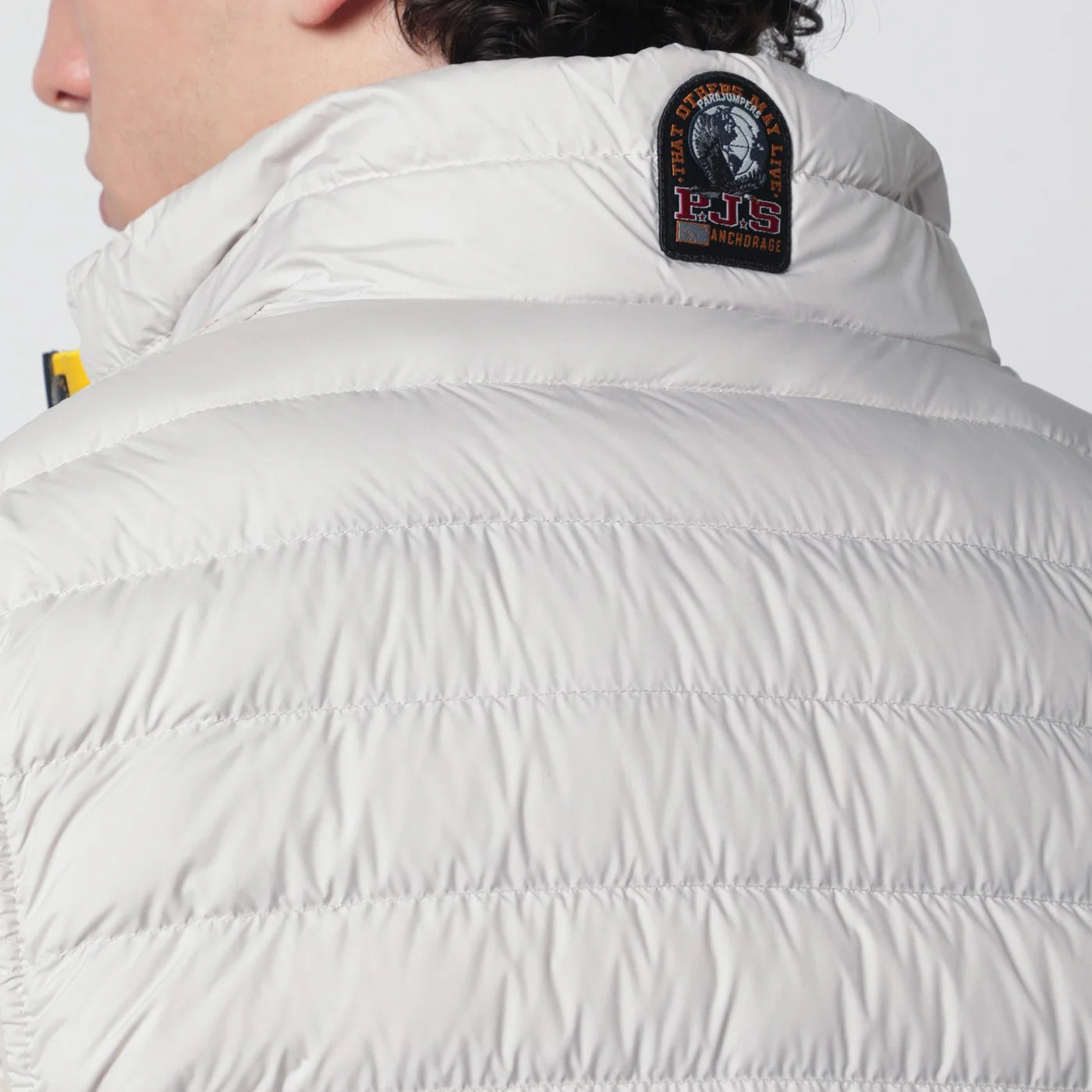 Parajumpers Pelican-colored quilted vest