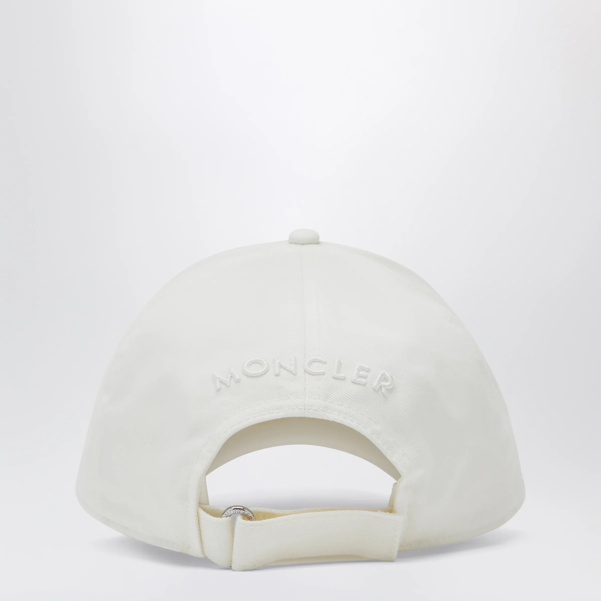 Moncler Baseball cap with a logo patch