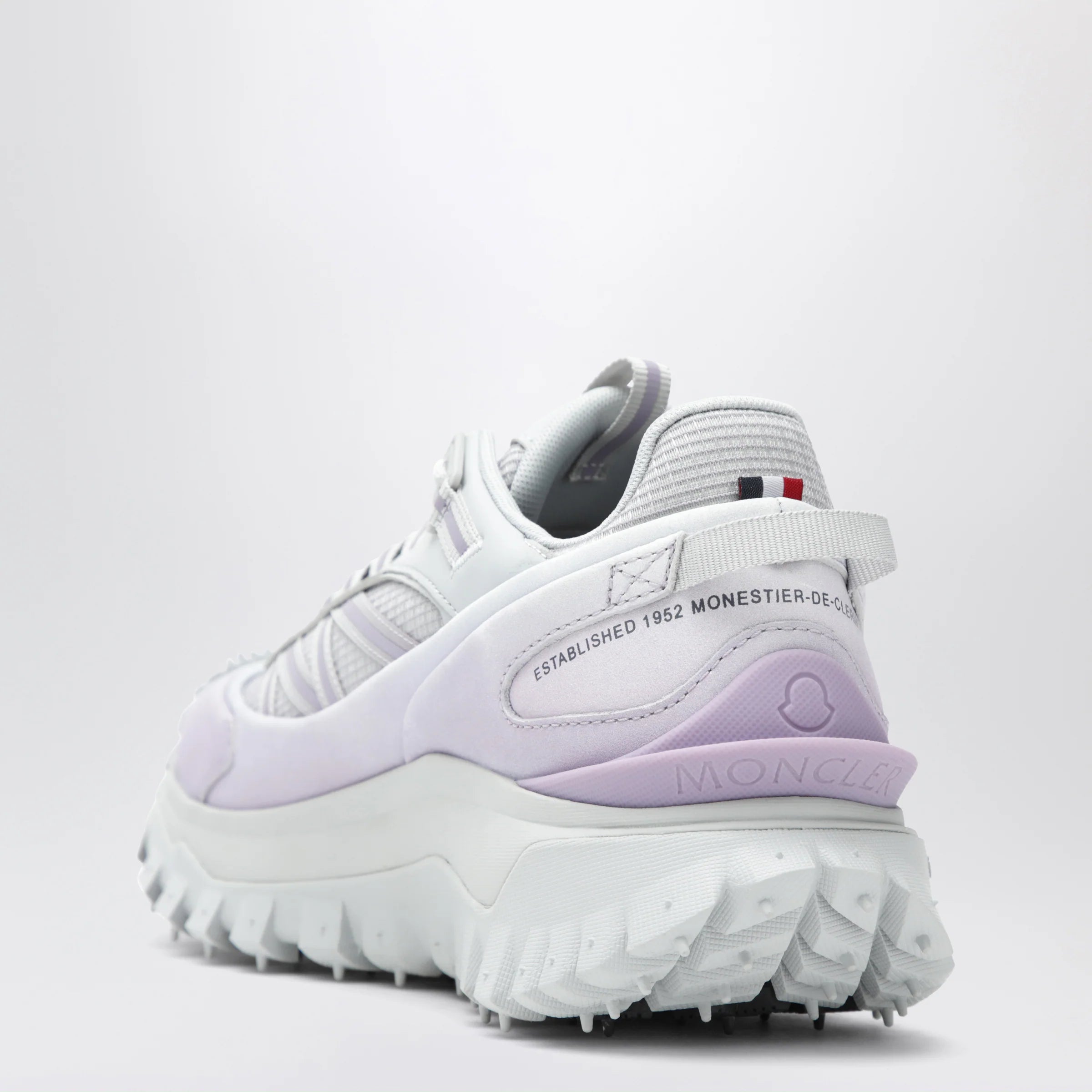 Moncler Trailgrip GTX Sneakers in white and lilac