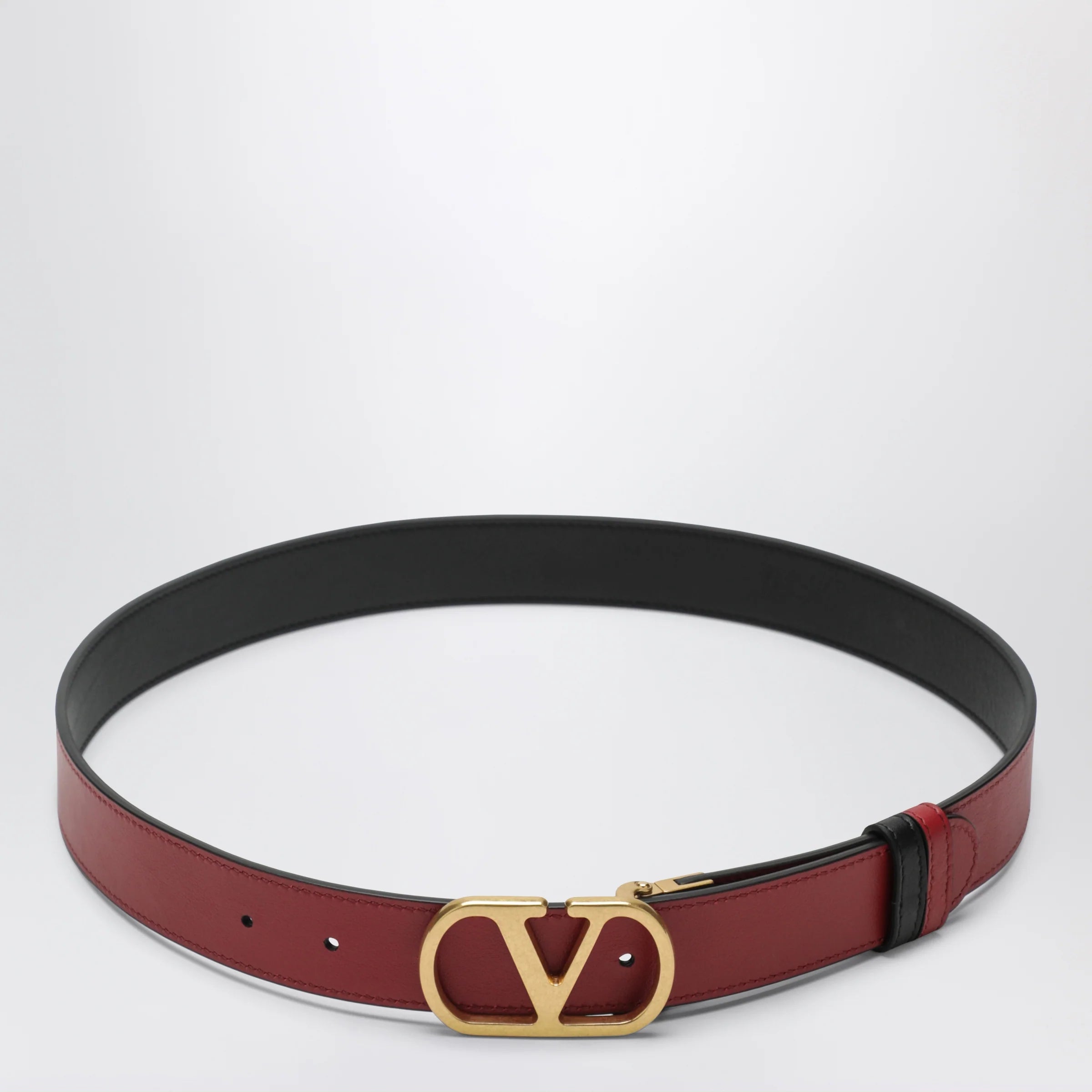 Valentino Garavani Reversible VLogo Signature belt in glossy calfskin black/red