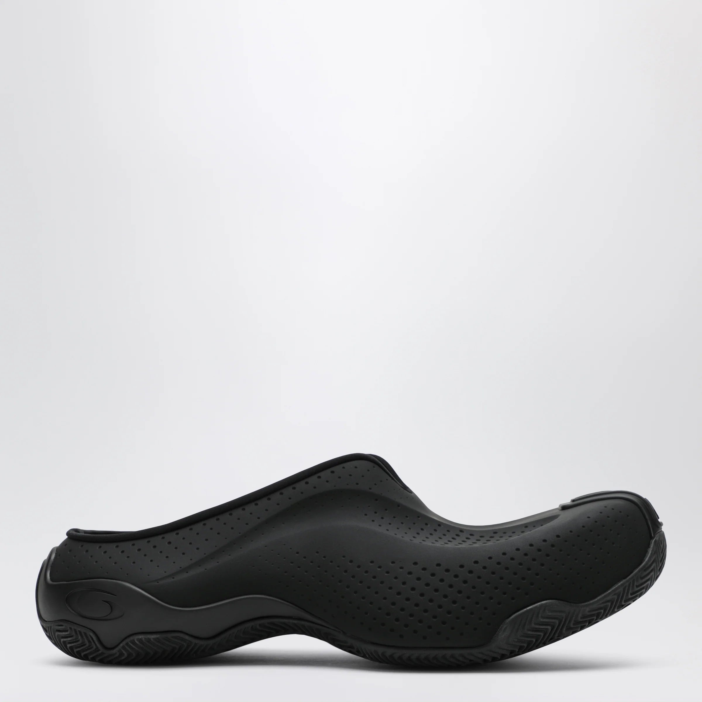 Balenciaga Basketball Mule matte black sneakers