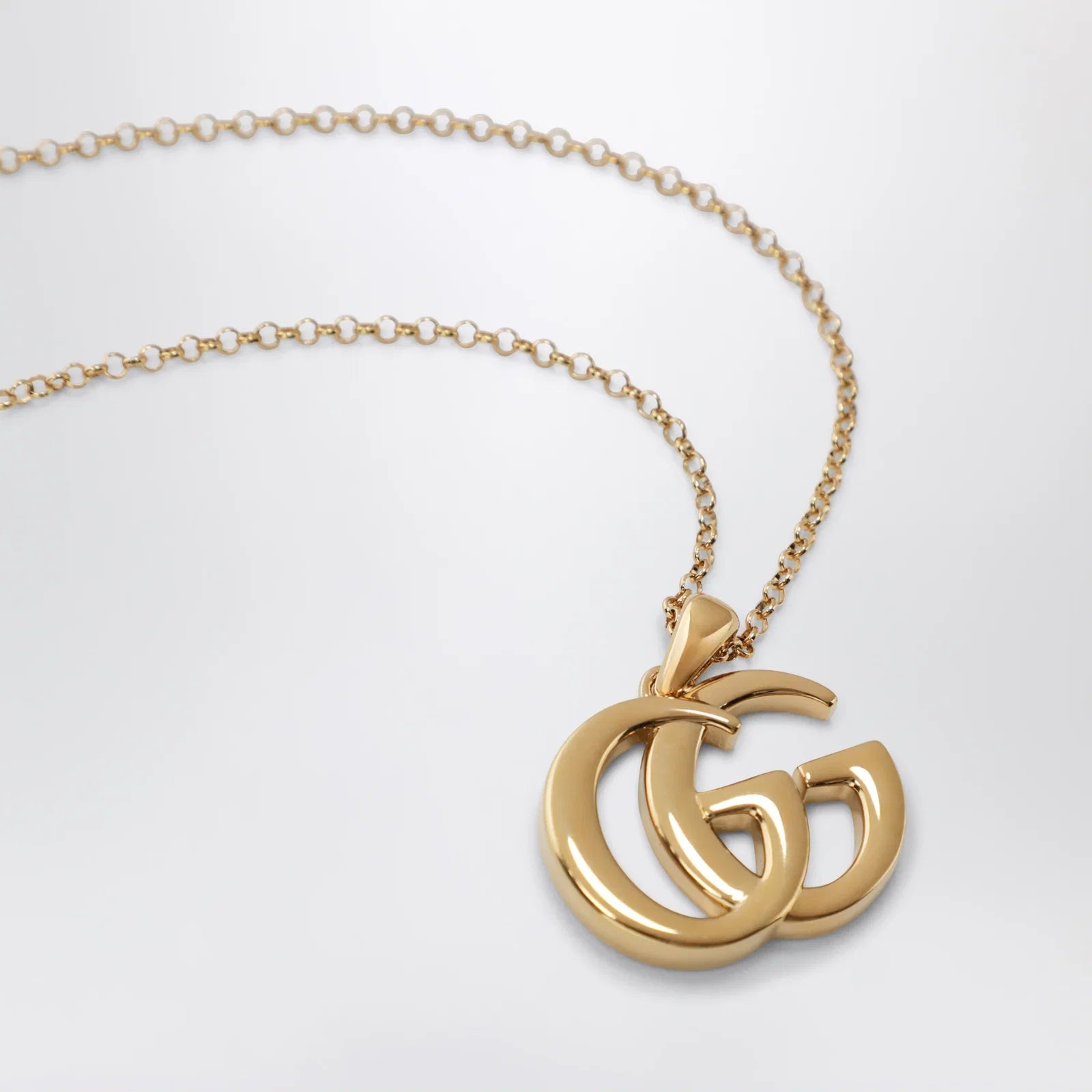 GUCCI GG Marmont necklace with gold-tone Double G pendant