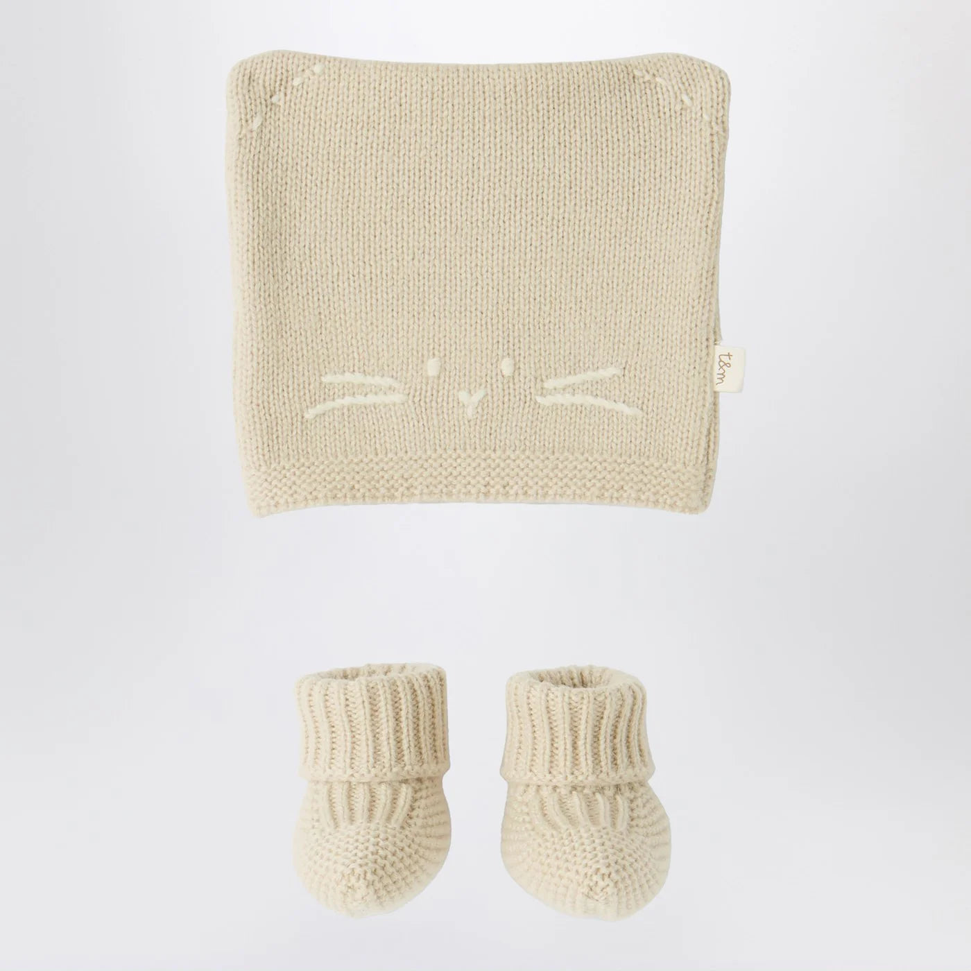 Teddy & Minou Beige knit set with hat and shoes