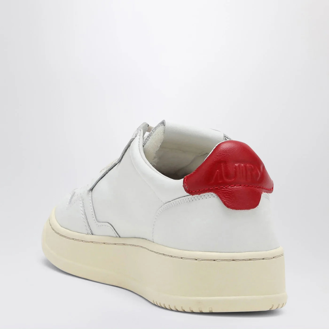 AUTRY Sneakers Medalist white/red