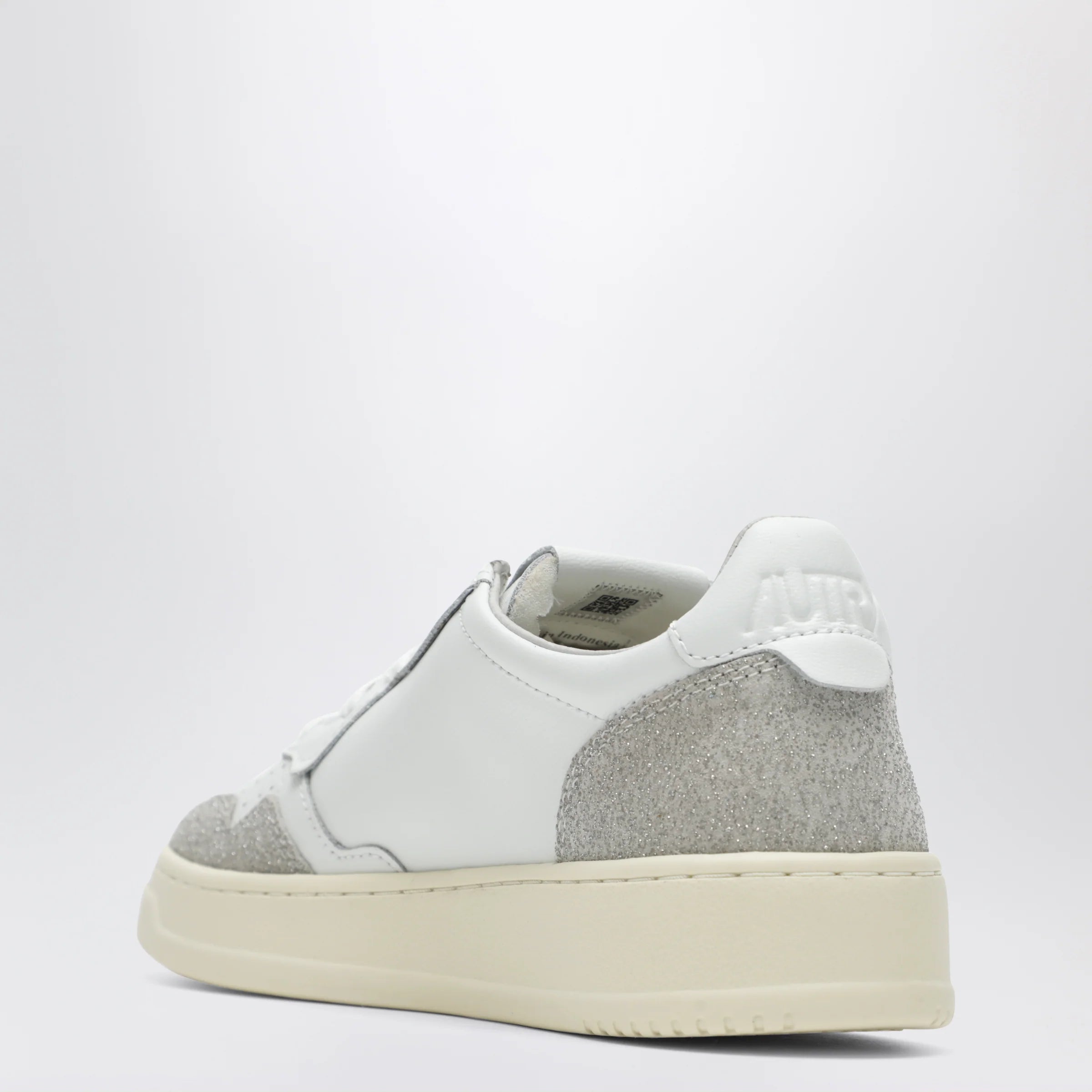 AUTRY Medalist Low Sneakers in white leather and glitter suede