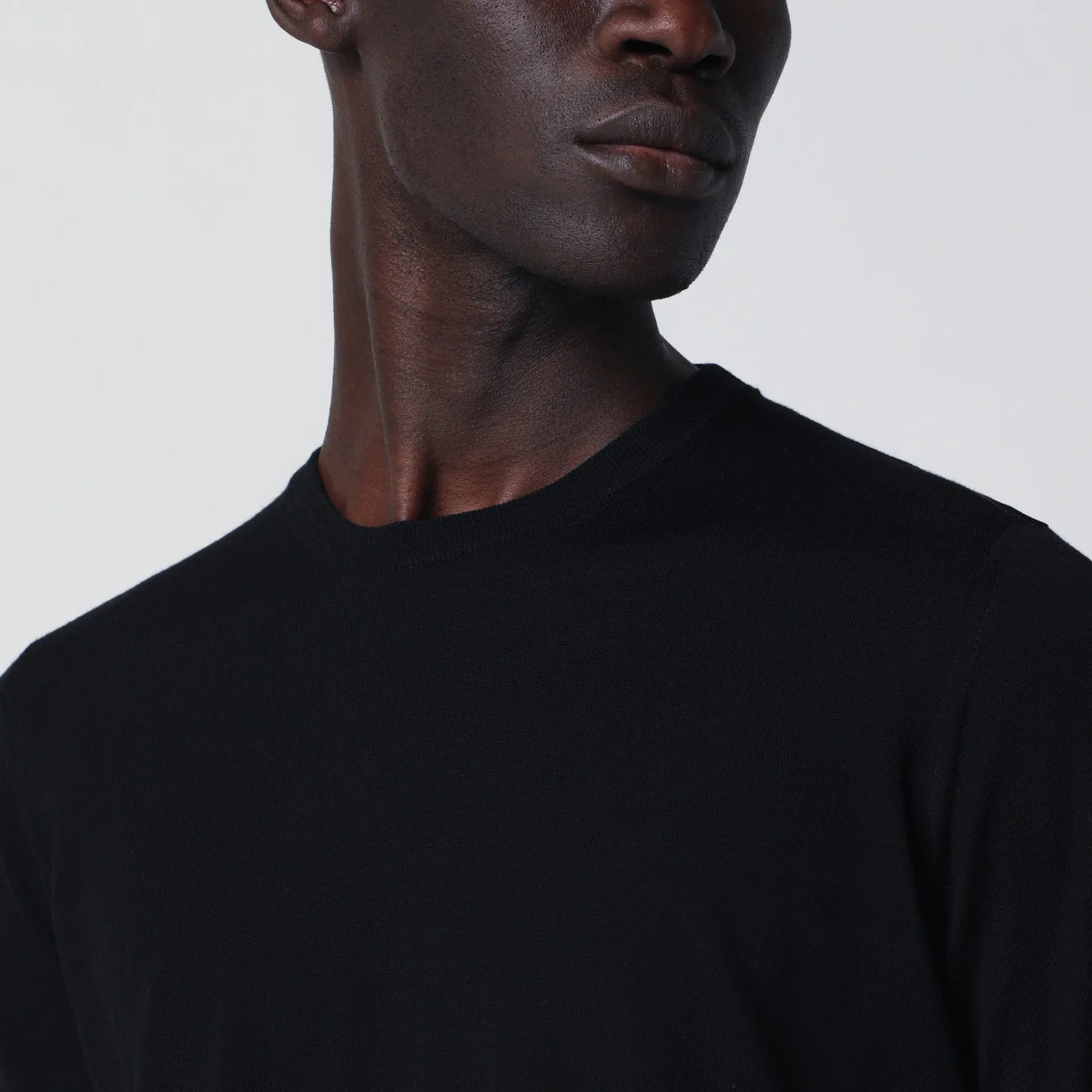 Drumohr Black wool crew-neck sweater