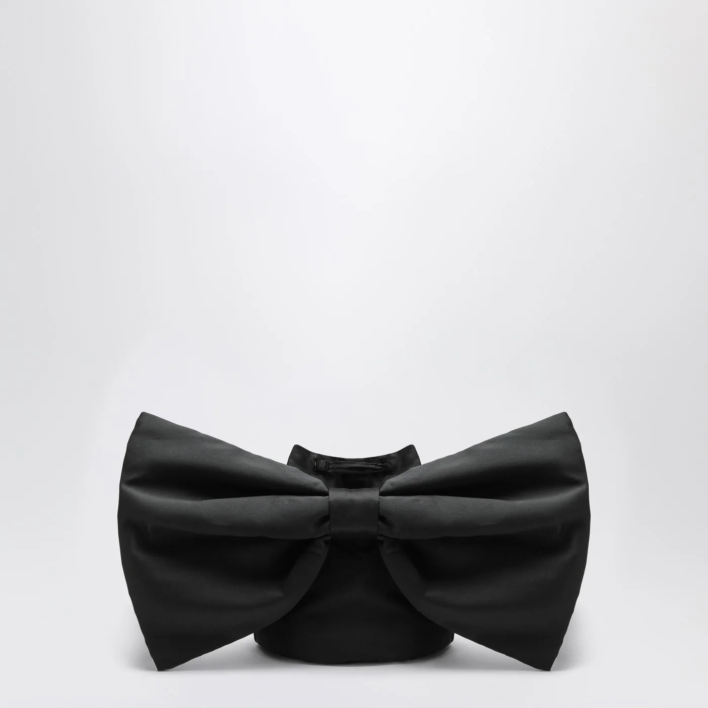 Douuod Adda bag with black bow