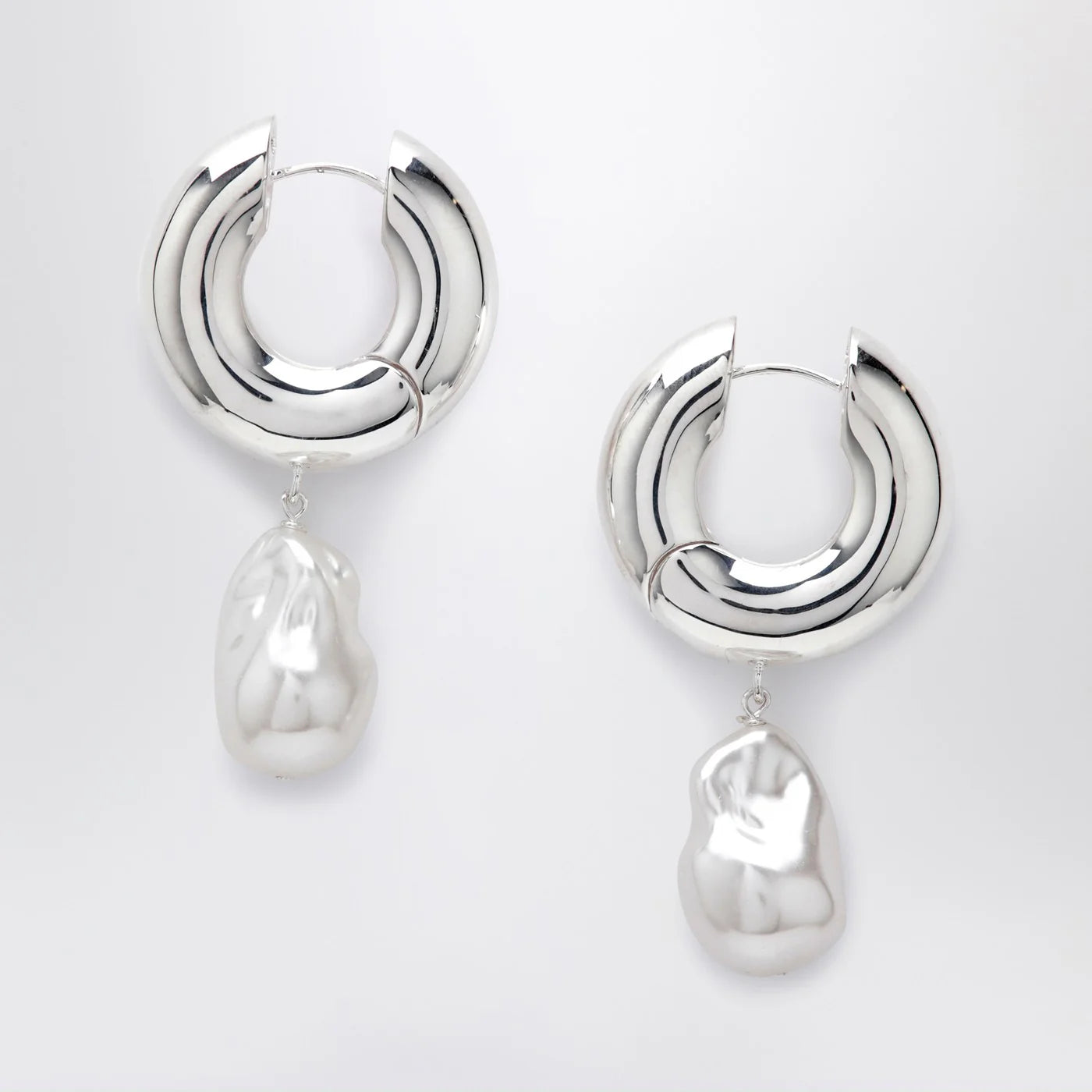 éliou Pearl silver earrings