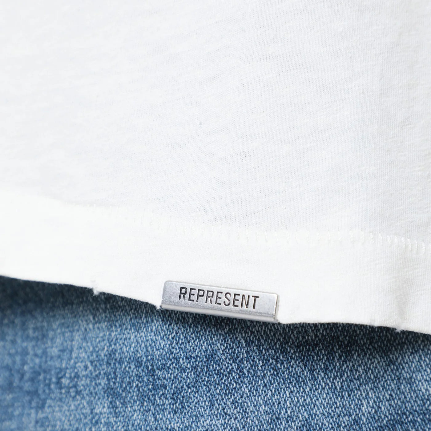 Represent Reversible Living Legacy Tour T-shirt in écru