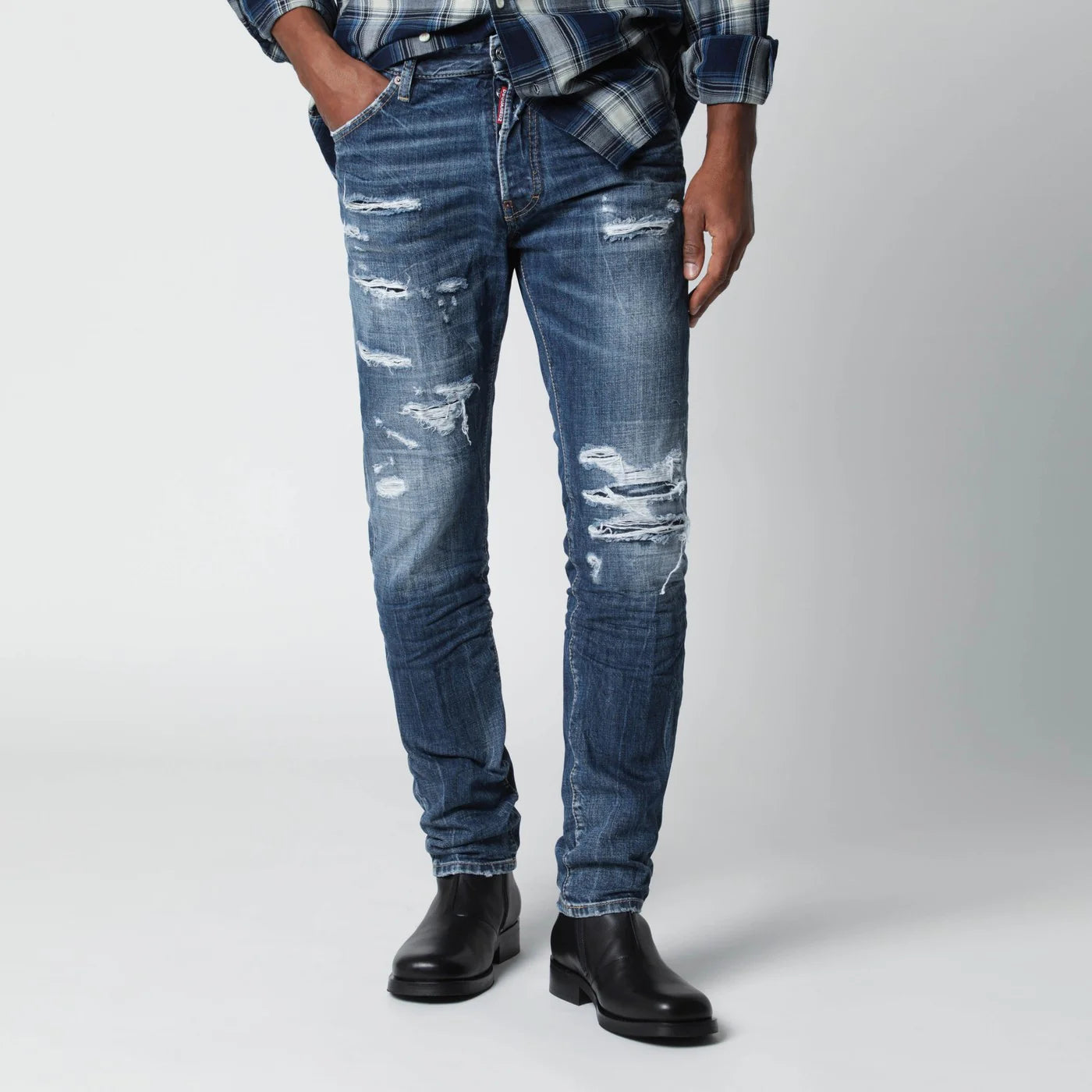 Dsquared2 Slim blue washed jeans with rips