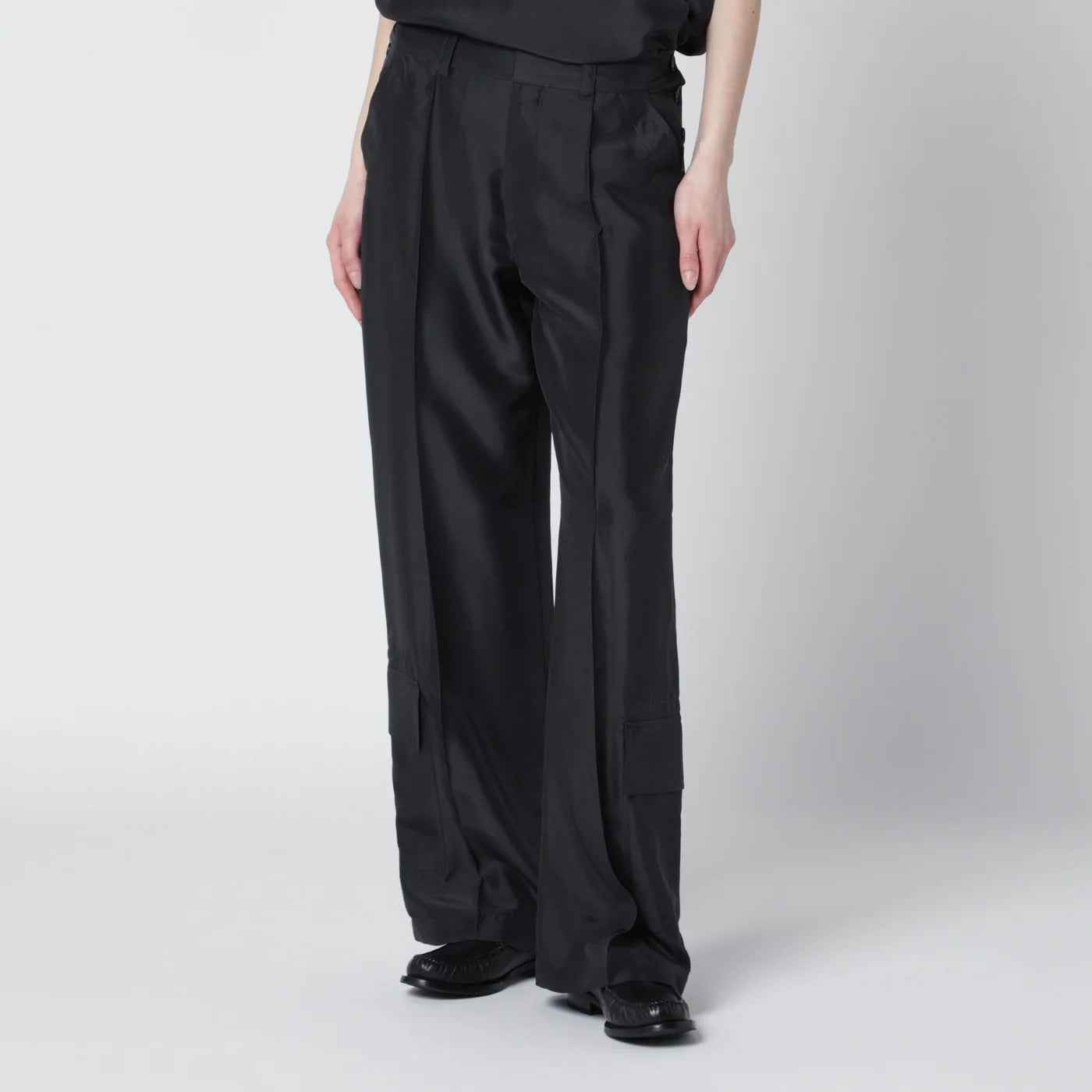 Durazzi Milano Dark grey silk cargo trousers