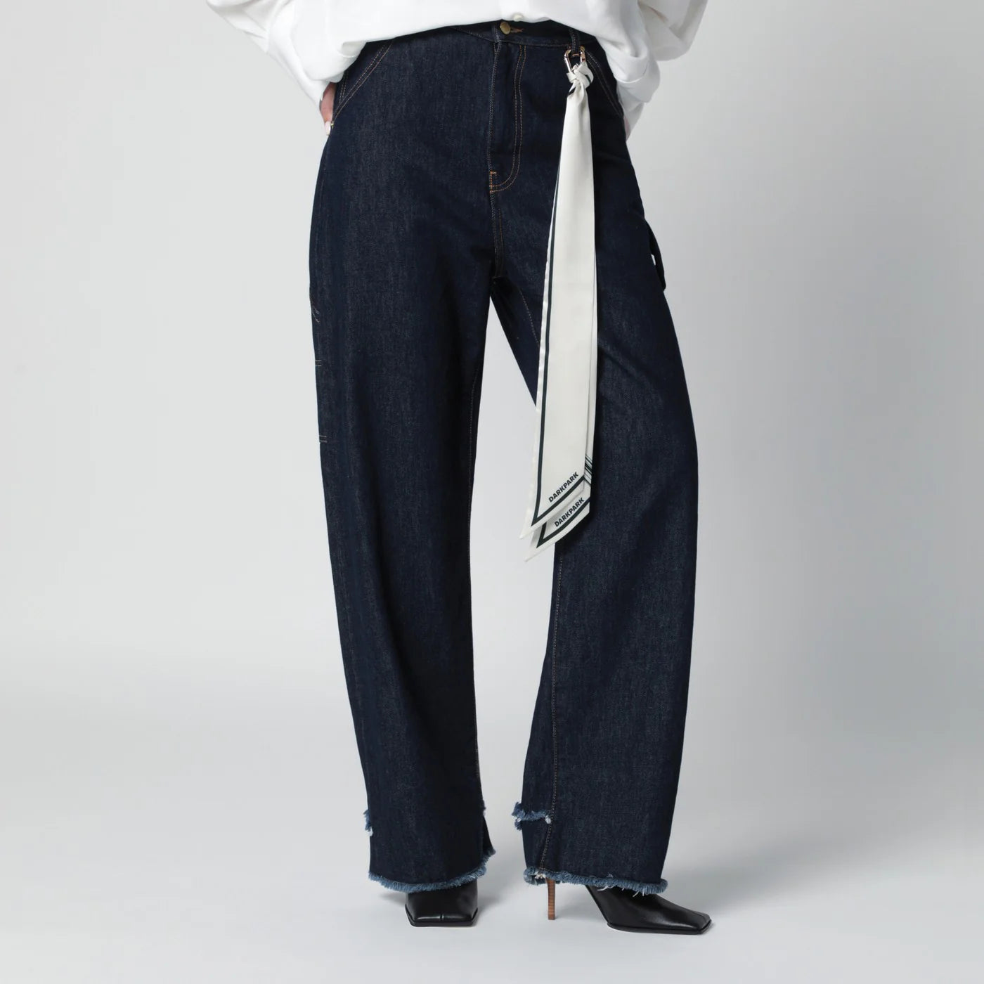 DARKPARK Lisa carpenter jeans with chain