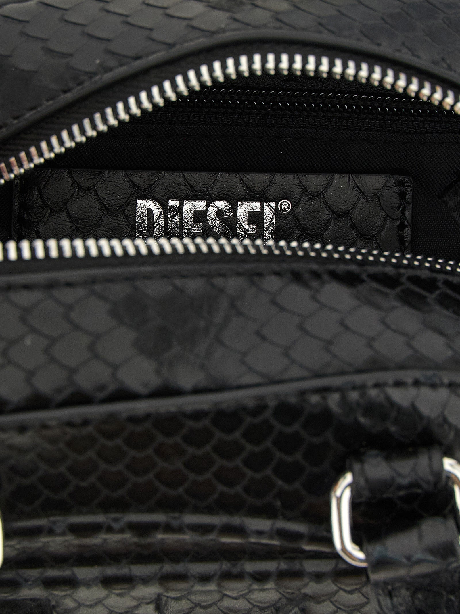 Diesel 1dr Dome Mini Crossbody Bag