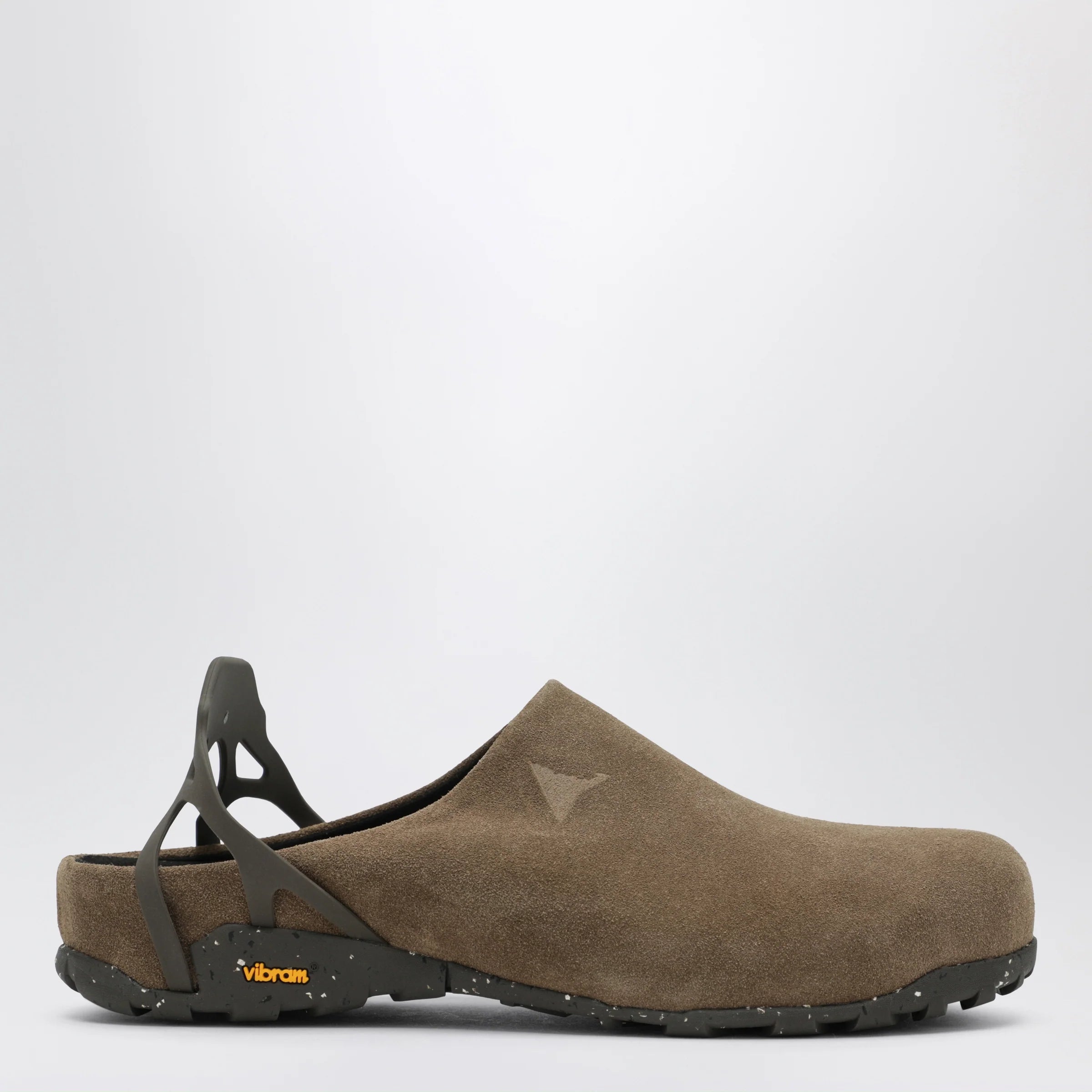 ROA Taupe Fedaia clogs in suede