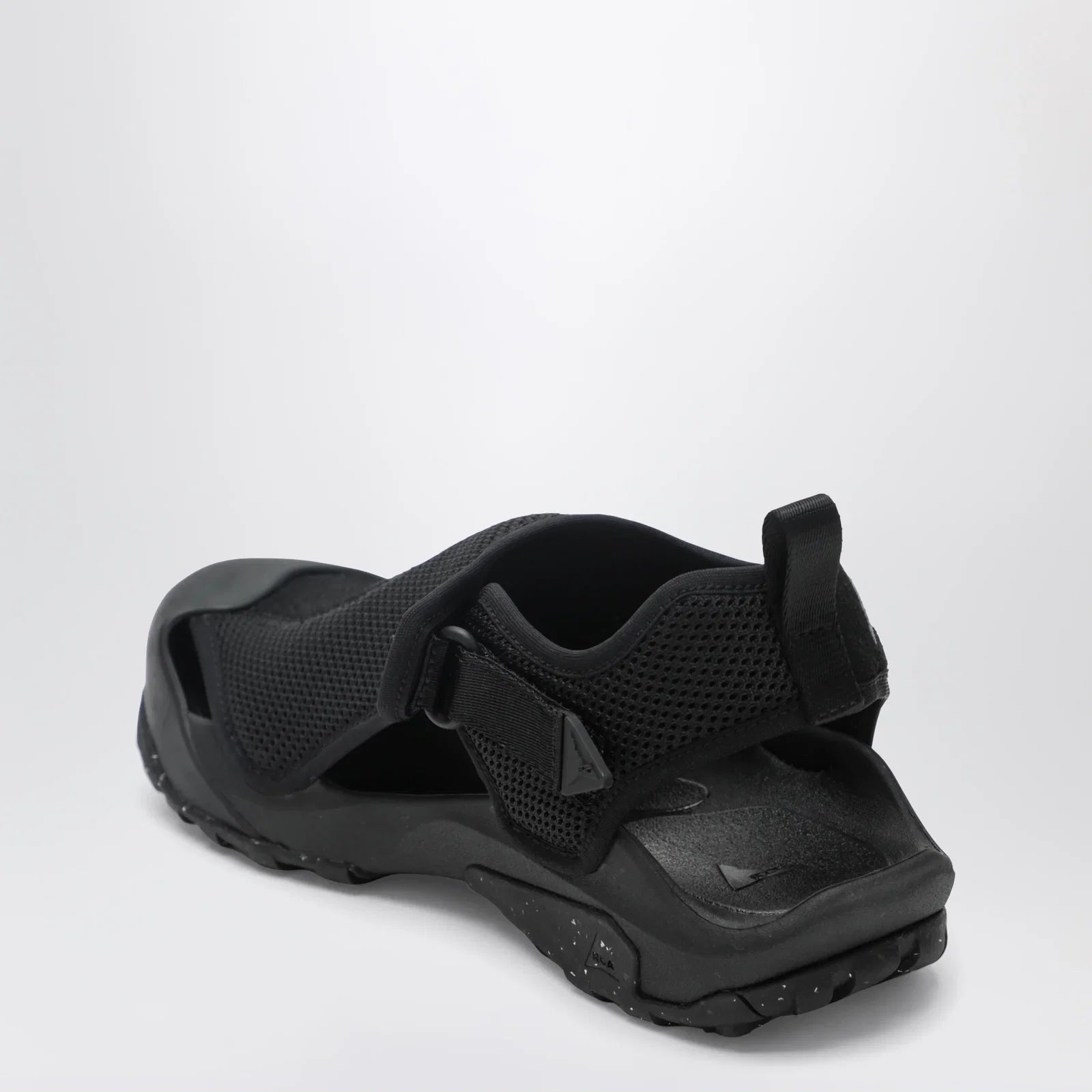 ROA Arpy black sandals in mesh and microfiber