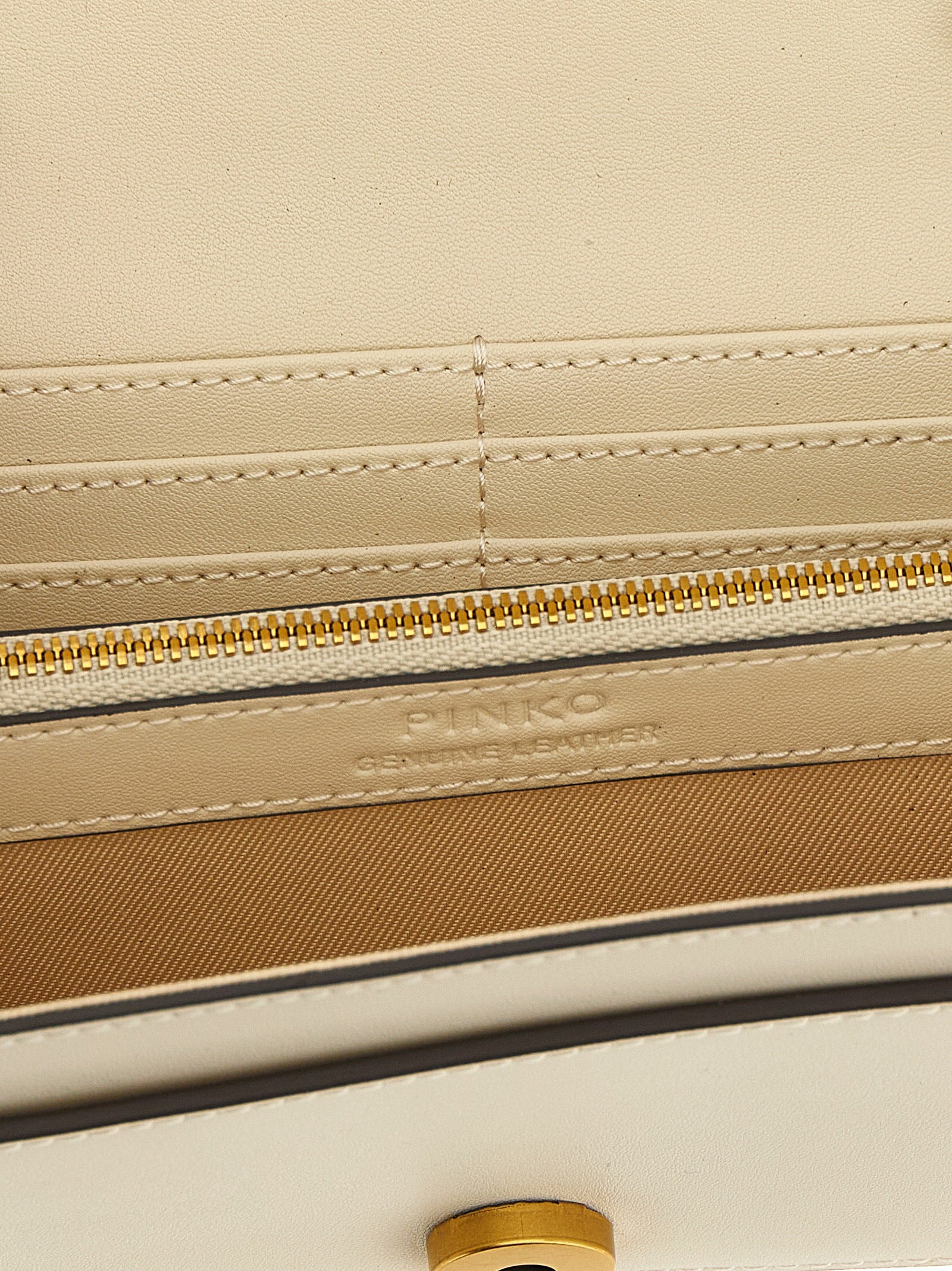 Pinko Love Simply Wallet On Chain