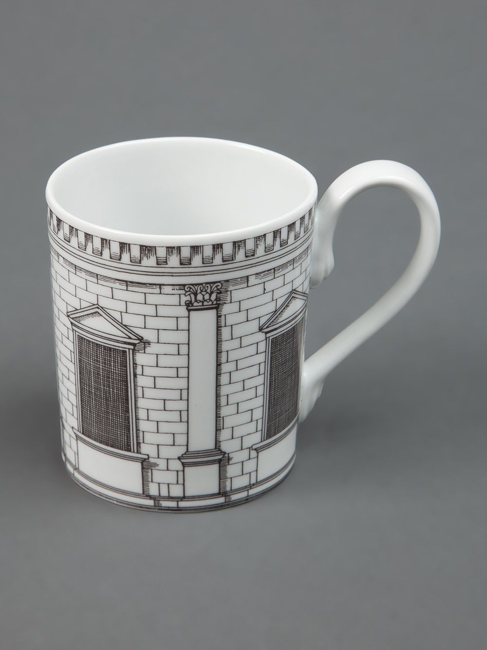 Filxhan Fornasetti Arkitekturë