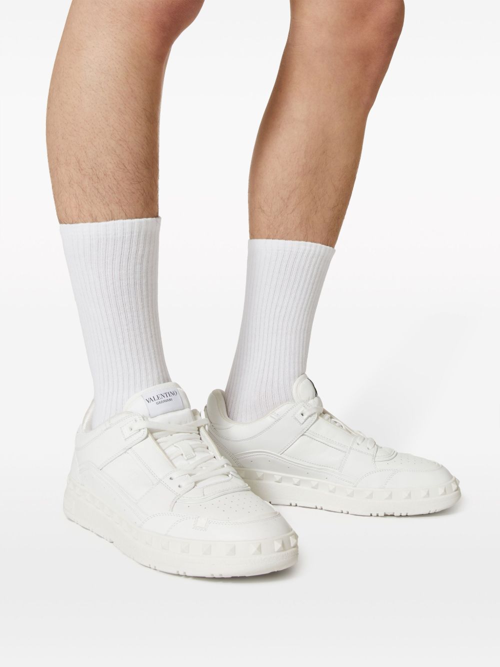 Valentino Garavani Freedots low-top leather sneakers