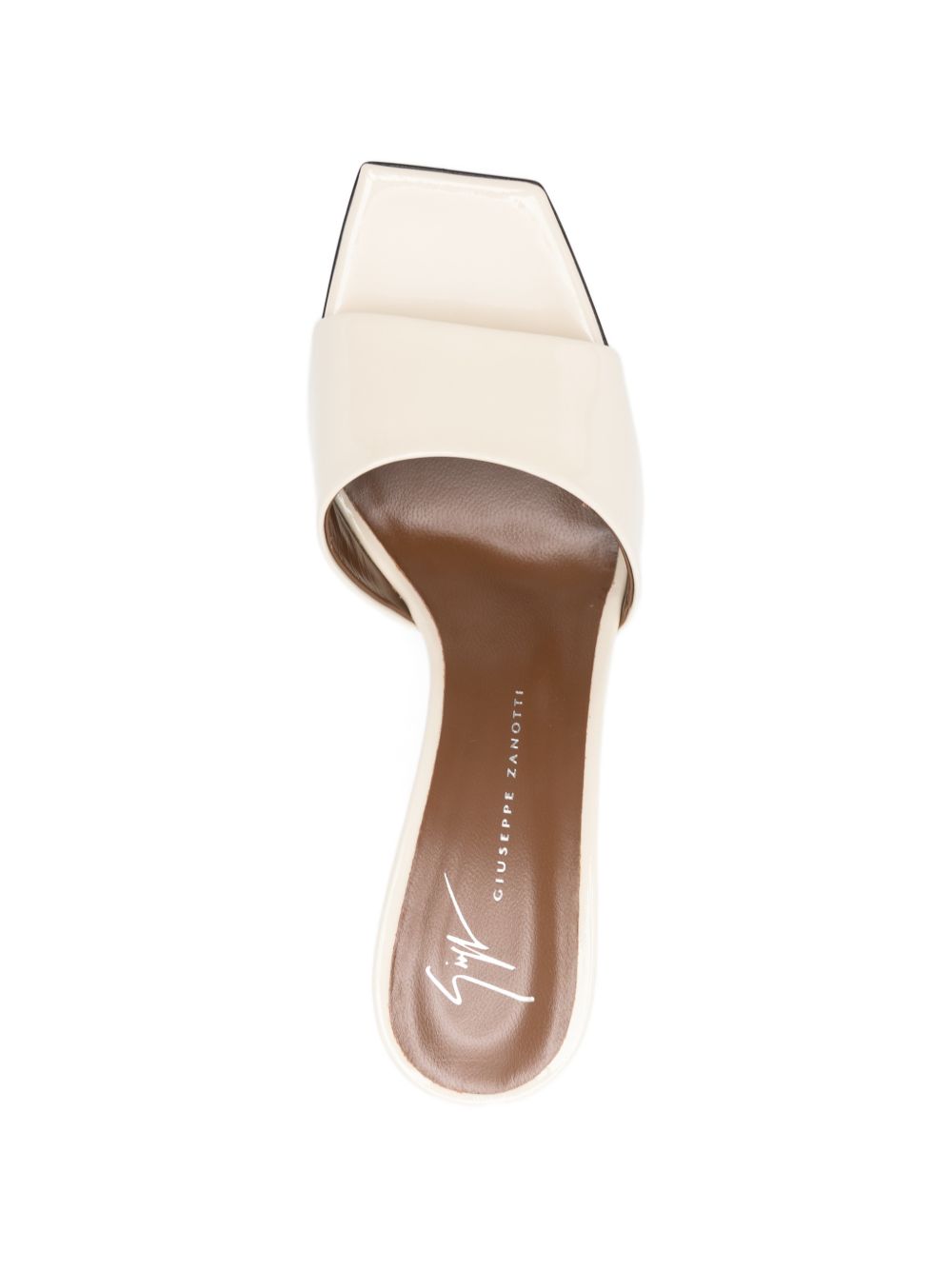Sandale Giuseppe Zanotti në ngjyrë fildishi