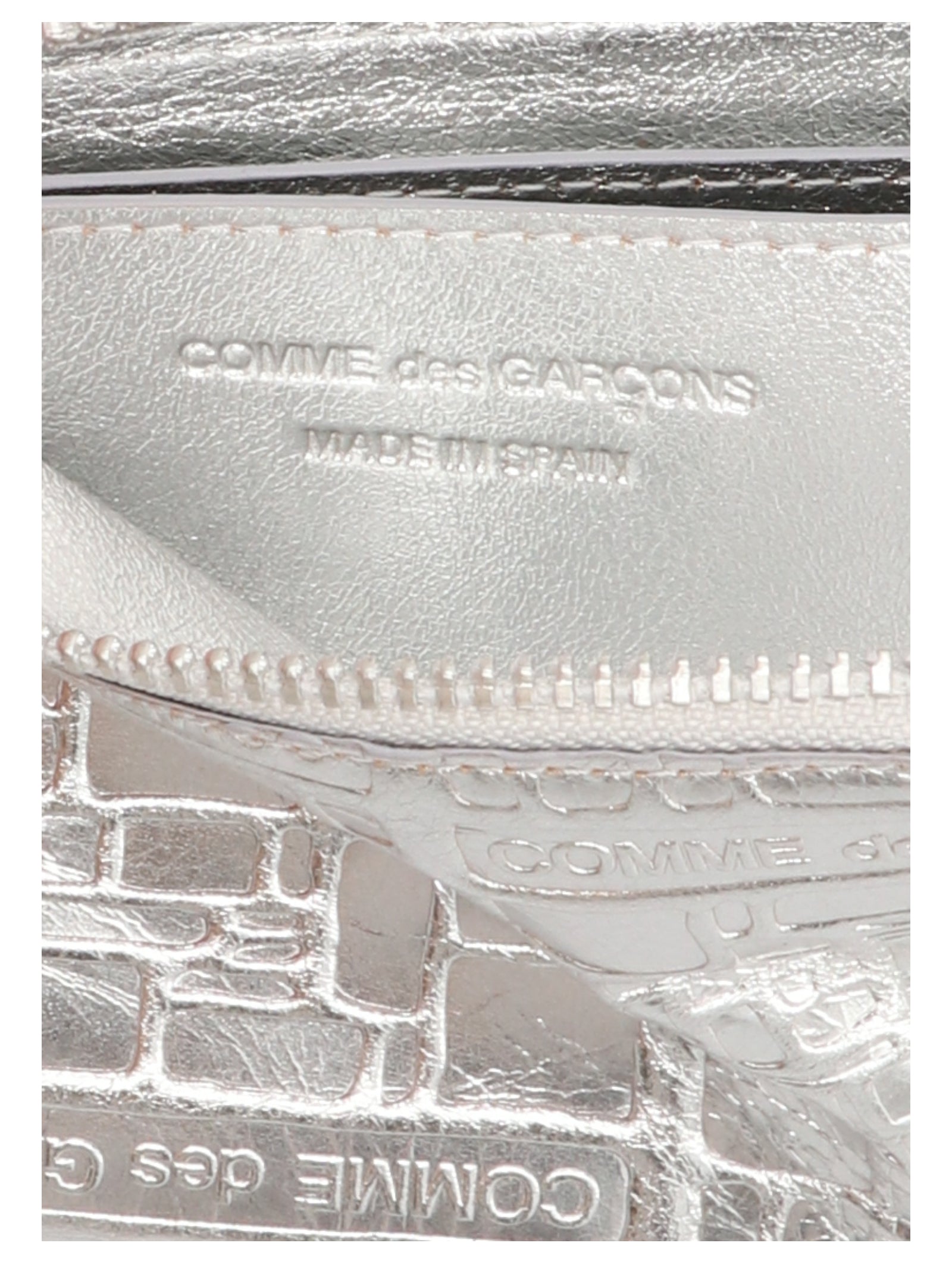Comme Des Garcons Wallet Comme Des GarÇons Wallet Embossed Logotype Wallet