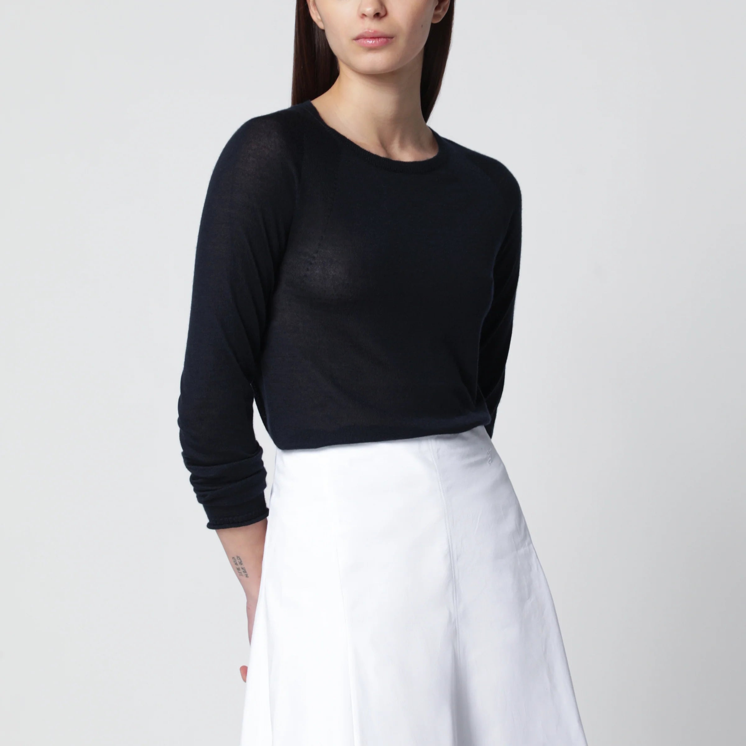 Roberto Collina Navy blue crewneck sweater in cashmere and silk