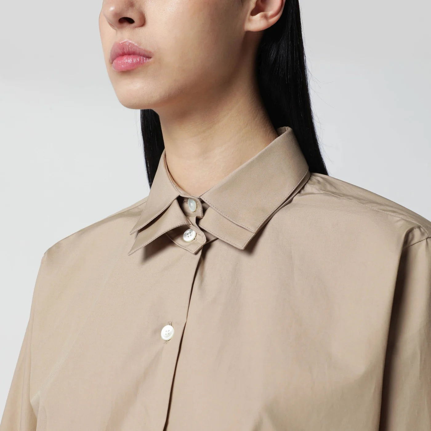 Róhe Beige shirt with double collar