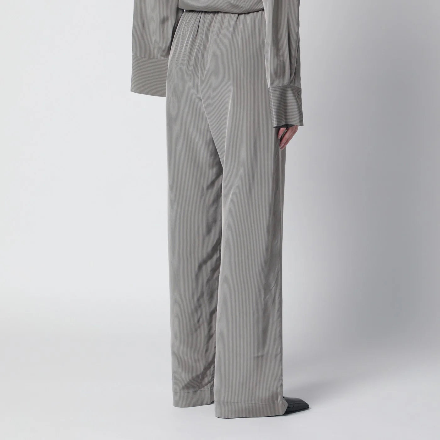 Róhe Light grey wide striped trousers