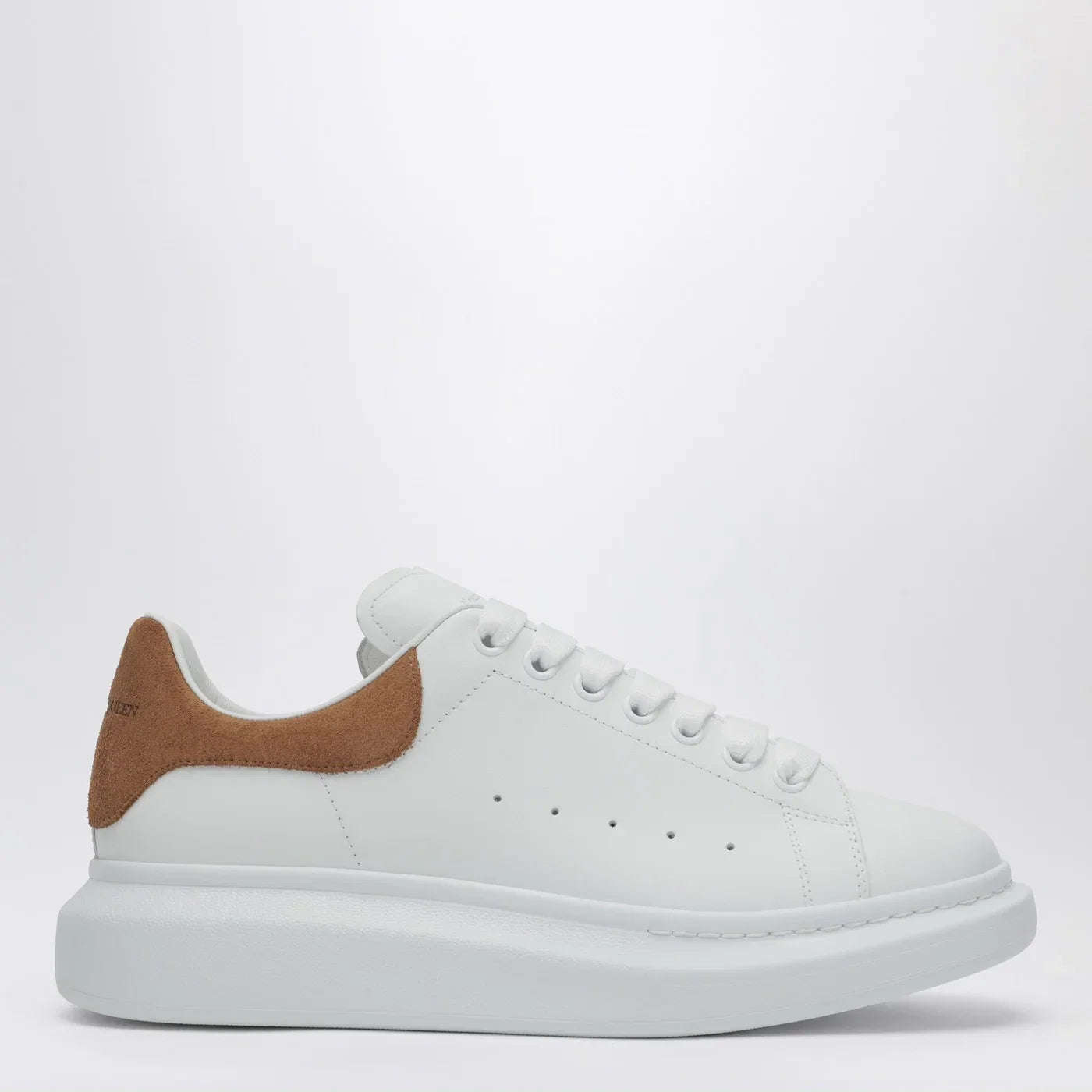 Alexander McQueen Oversized white/beige Sneakers