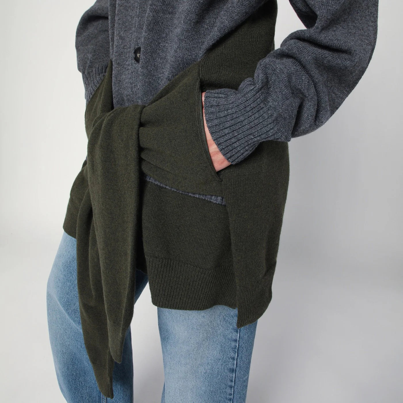 Stella McCartney Grey/dark green cardigan with crossed sleeves