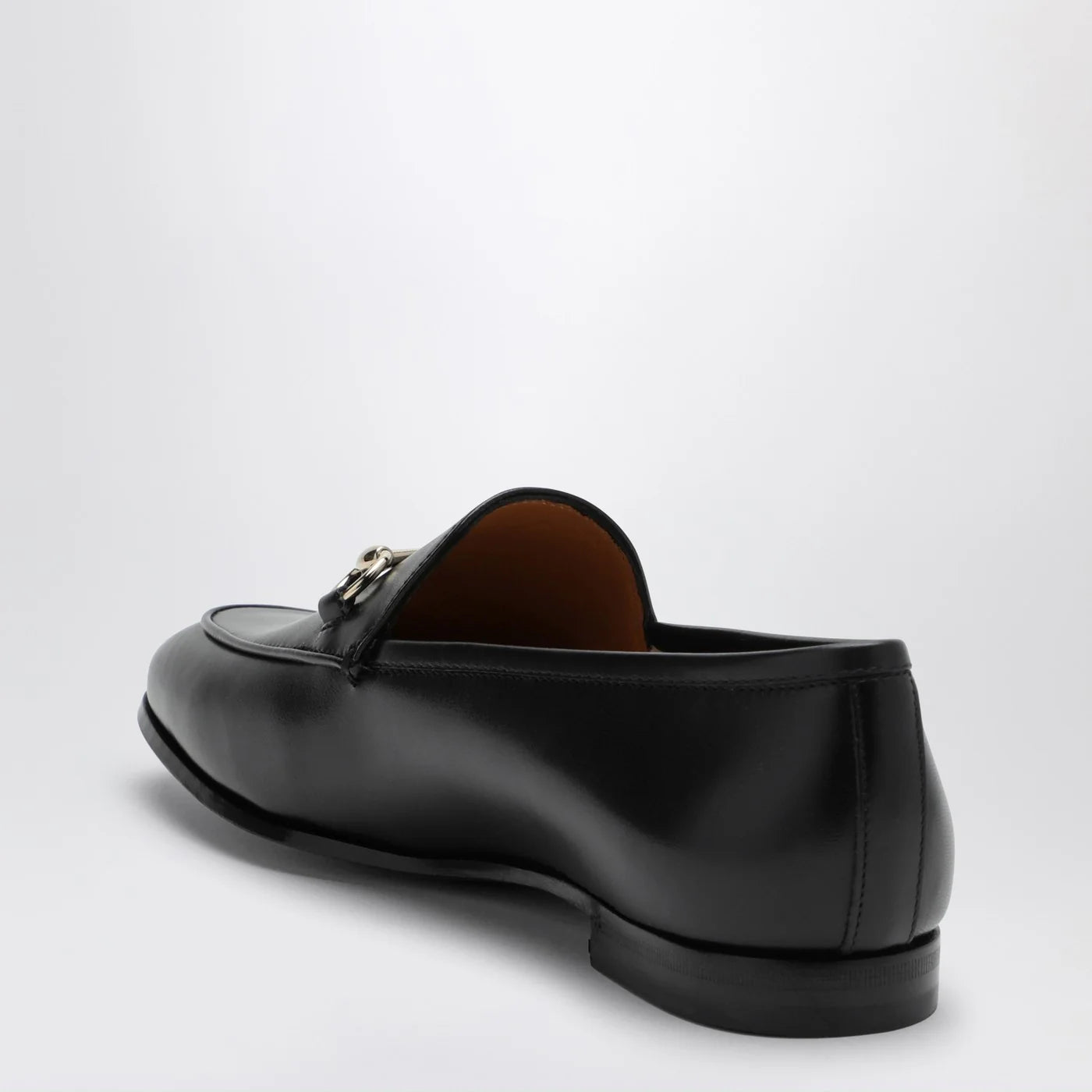 GUCCI Black leather Jordaan loafer