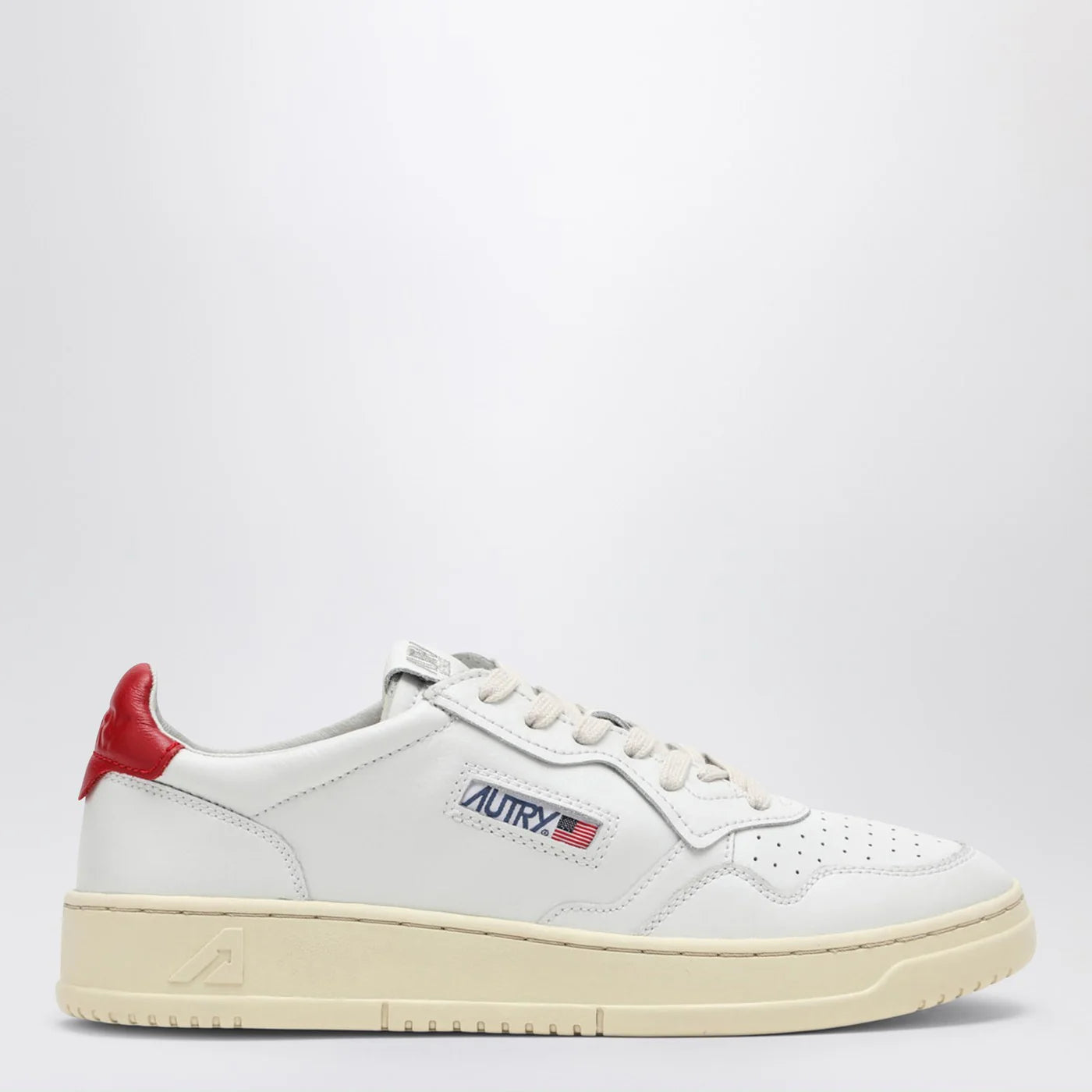AUTRY Sneakers Medalist white/red