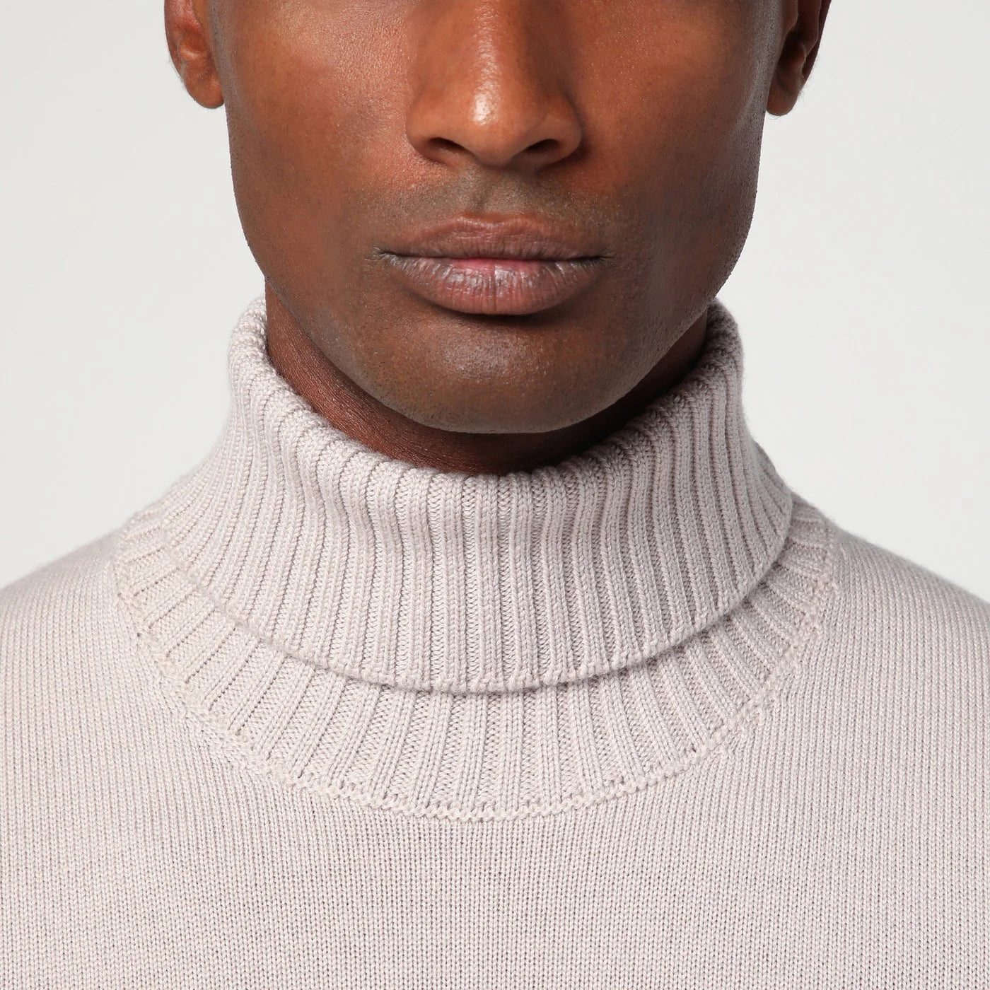 Drumohr Greige wool turtleneck
