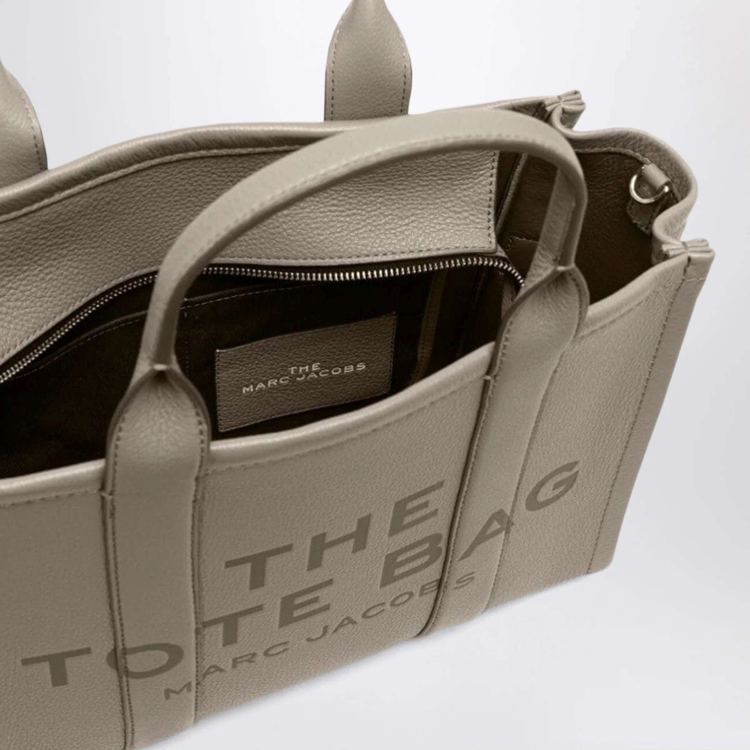 Marc Jacobs The Medium Tote Bag Cement in leather