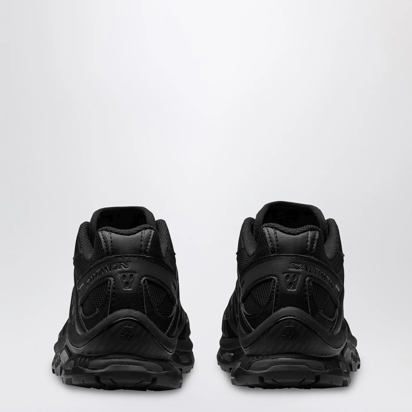 Salomon XT-Quest black sneakers