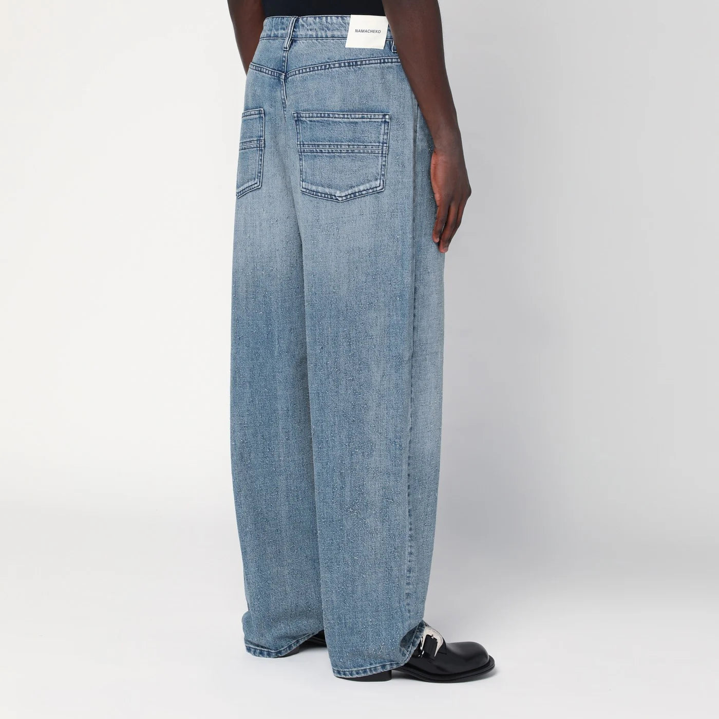 NAMACHEKO Wide jeans in light-washed denim