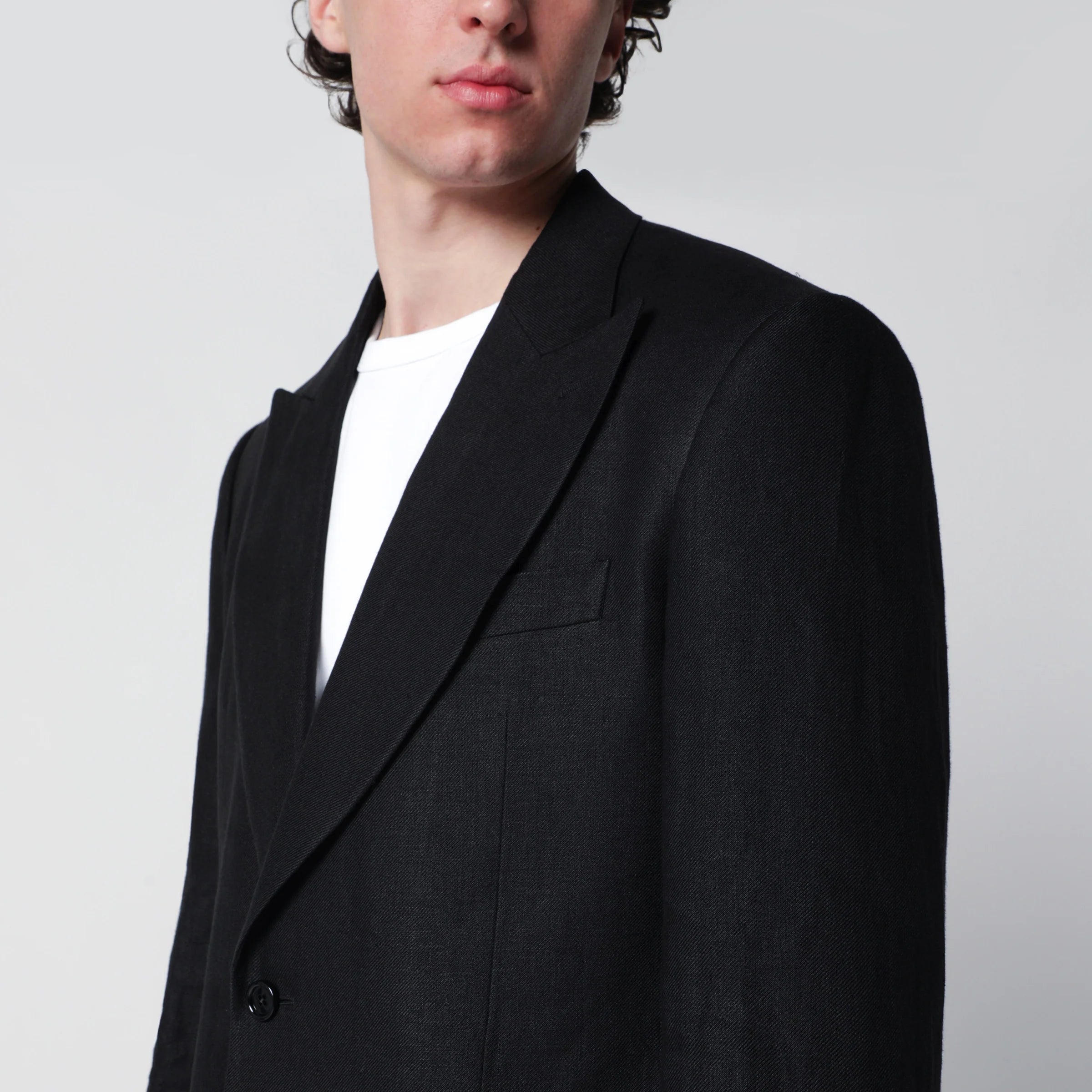 Lardini Single-Breasted Black Linen Jacket