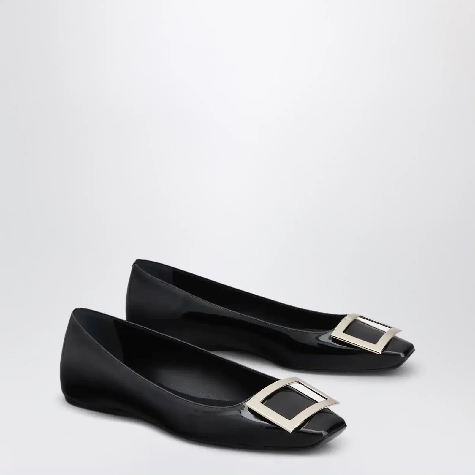 ROGER VIVIER Black patent leather ballet flats